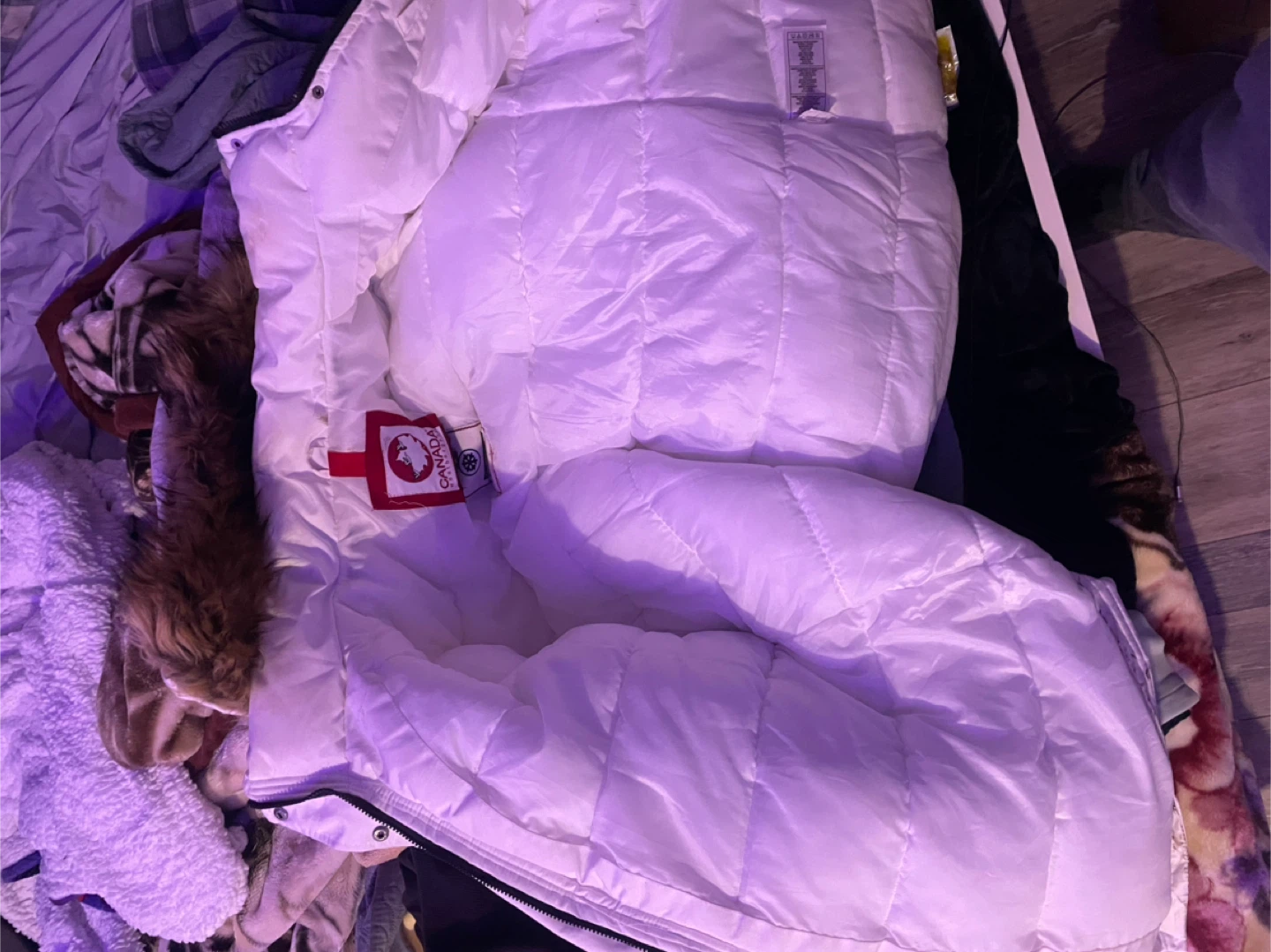Canada Goose White Down Puffer Parka Jacket - photo 2