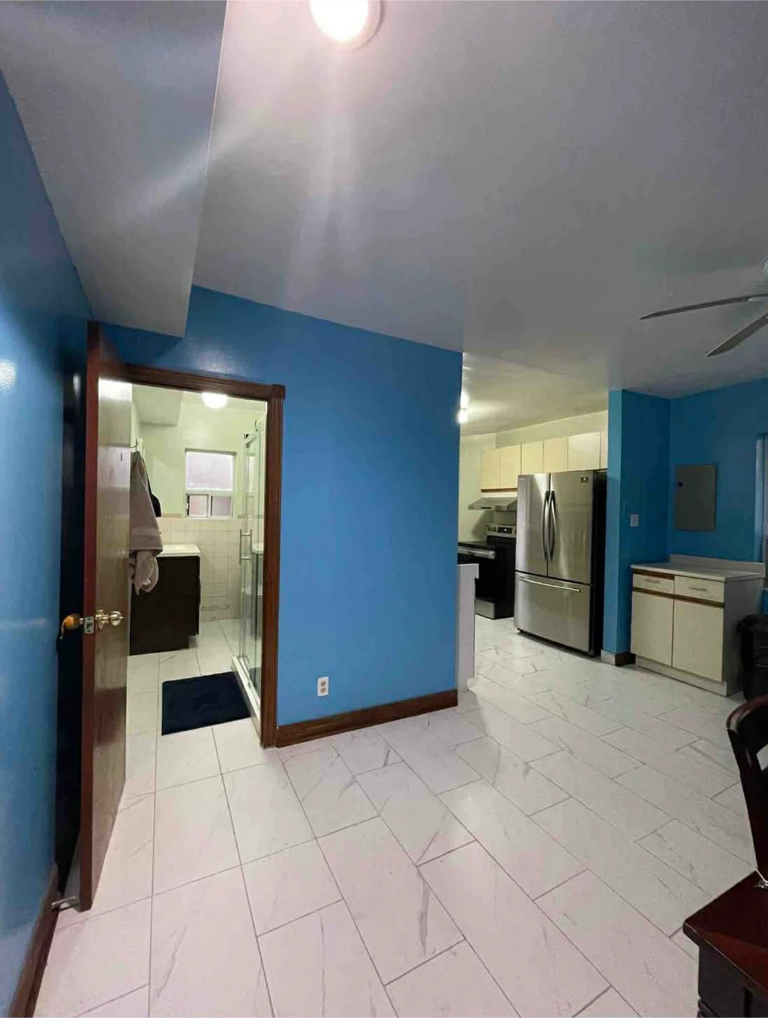 Room share kitchen and washroom - photo 2