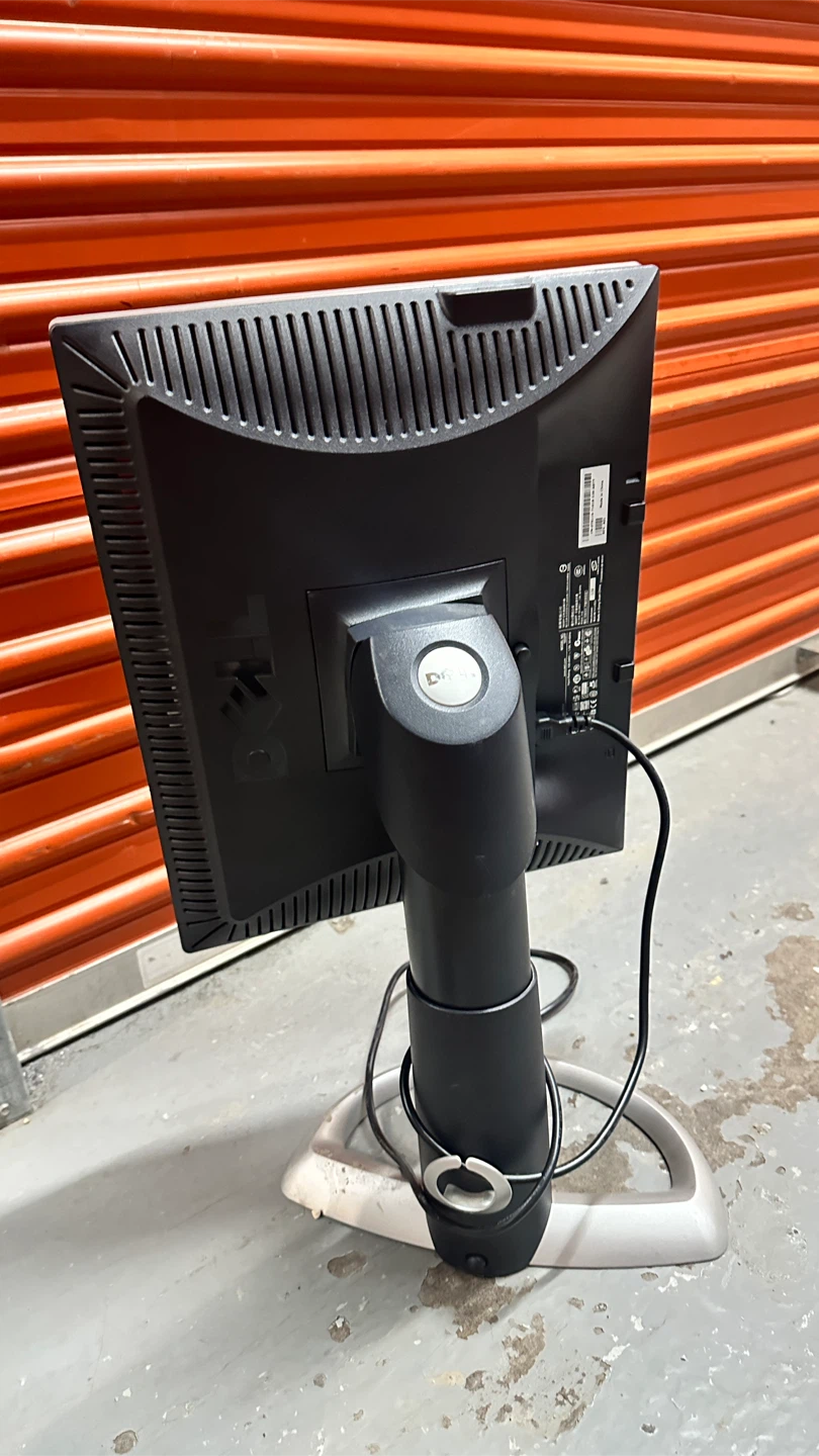 Dell Monitor model 1905FP - photo 4