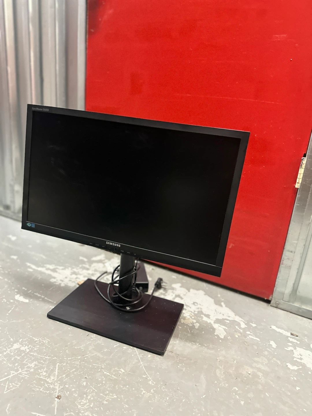 Samsung SyncMaster S24B20 LED Monitor - photo 2