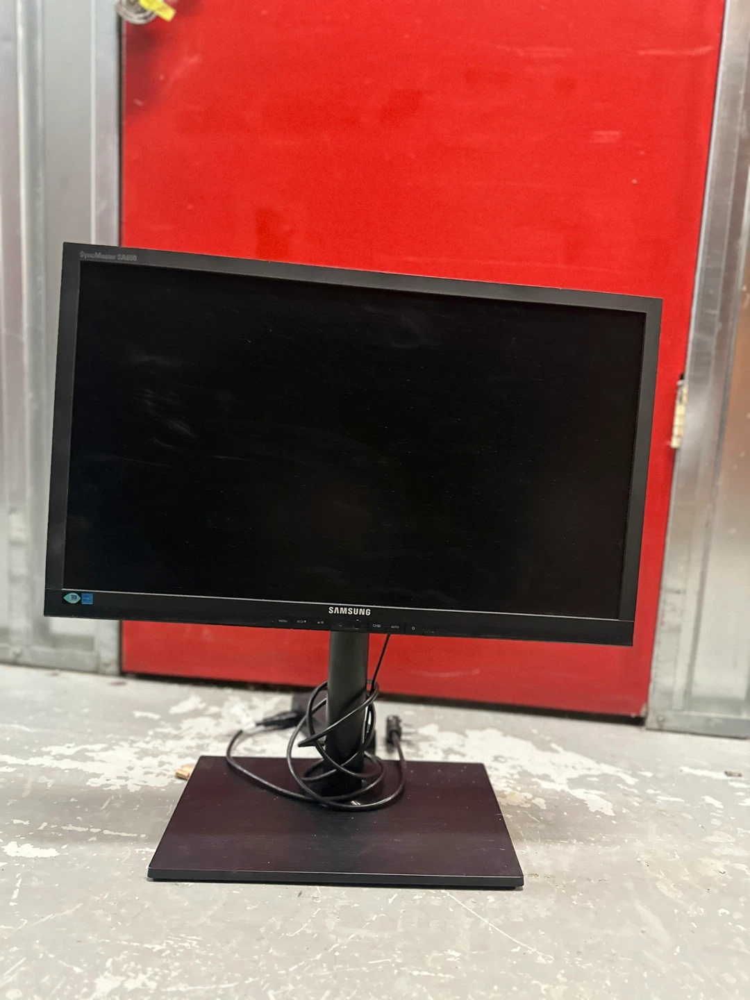 Samsung SyncMaster S24B20 LED Monitor