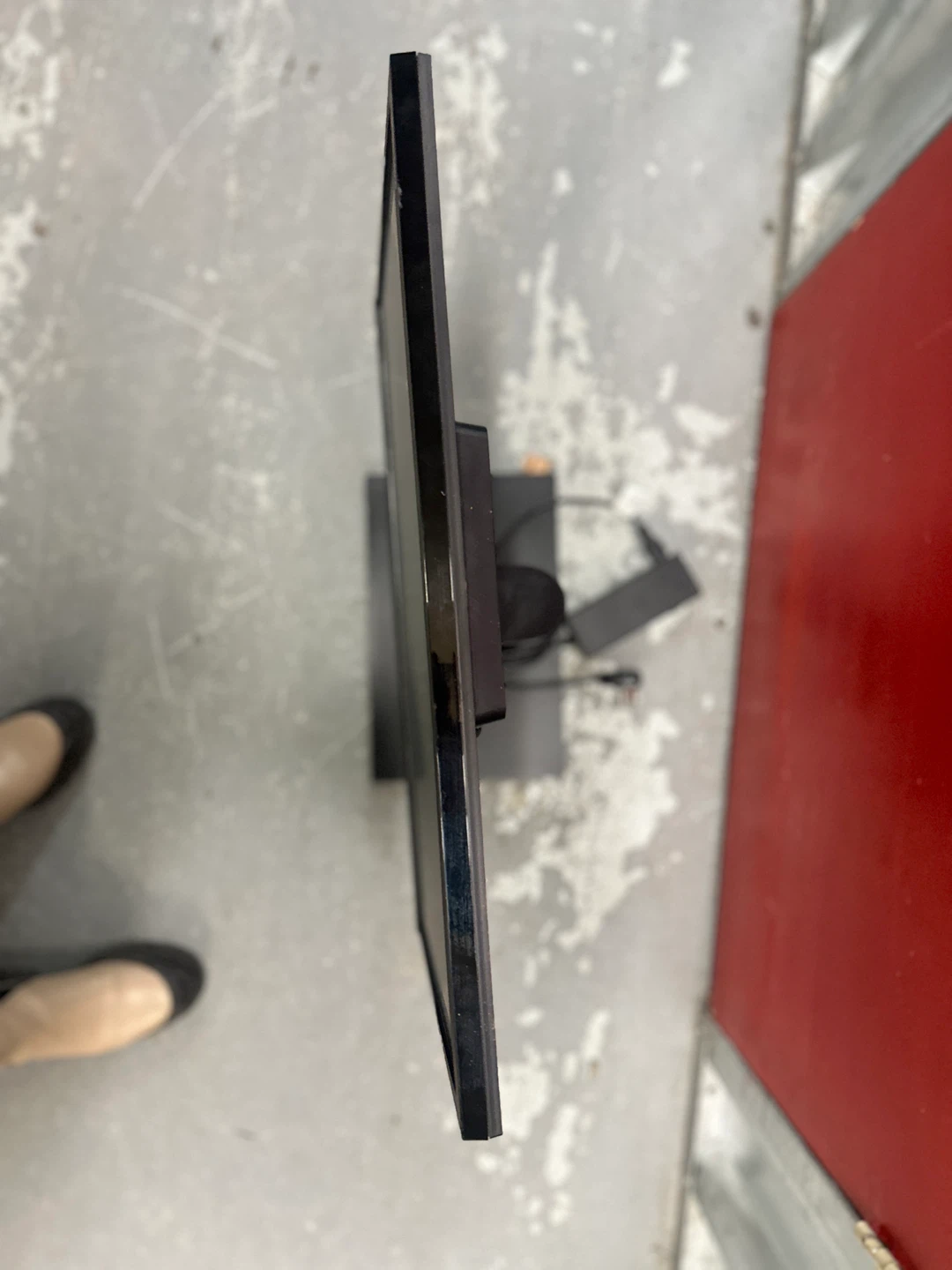 Samsung SyncMaster S24B20 LED Monitor - photo 3