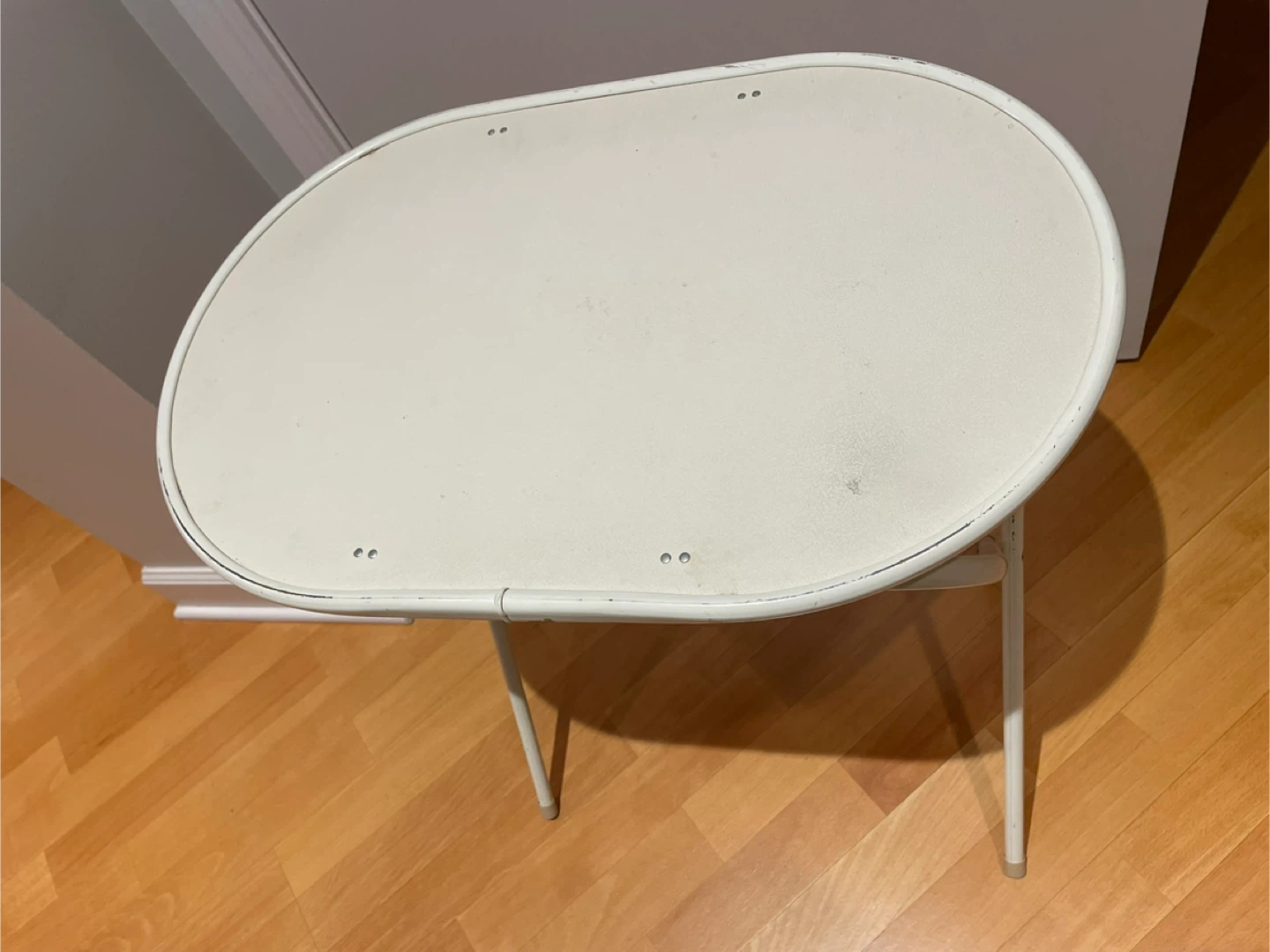Pair of Vintage Foldable Oval Tray Table - White