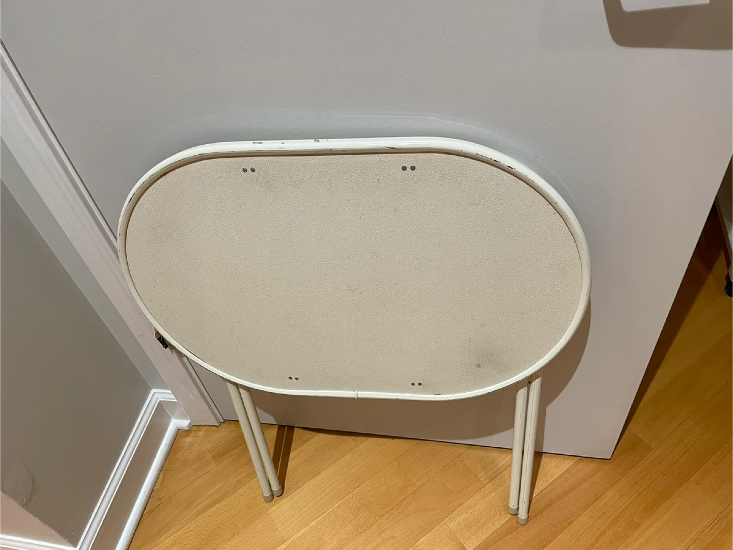Pair of Vintage Foldable Oval Tray Table - White - photo 2