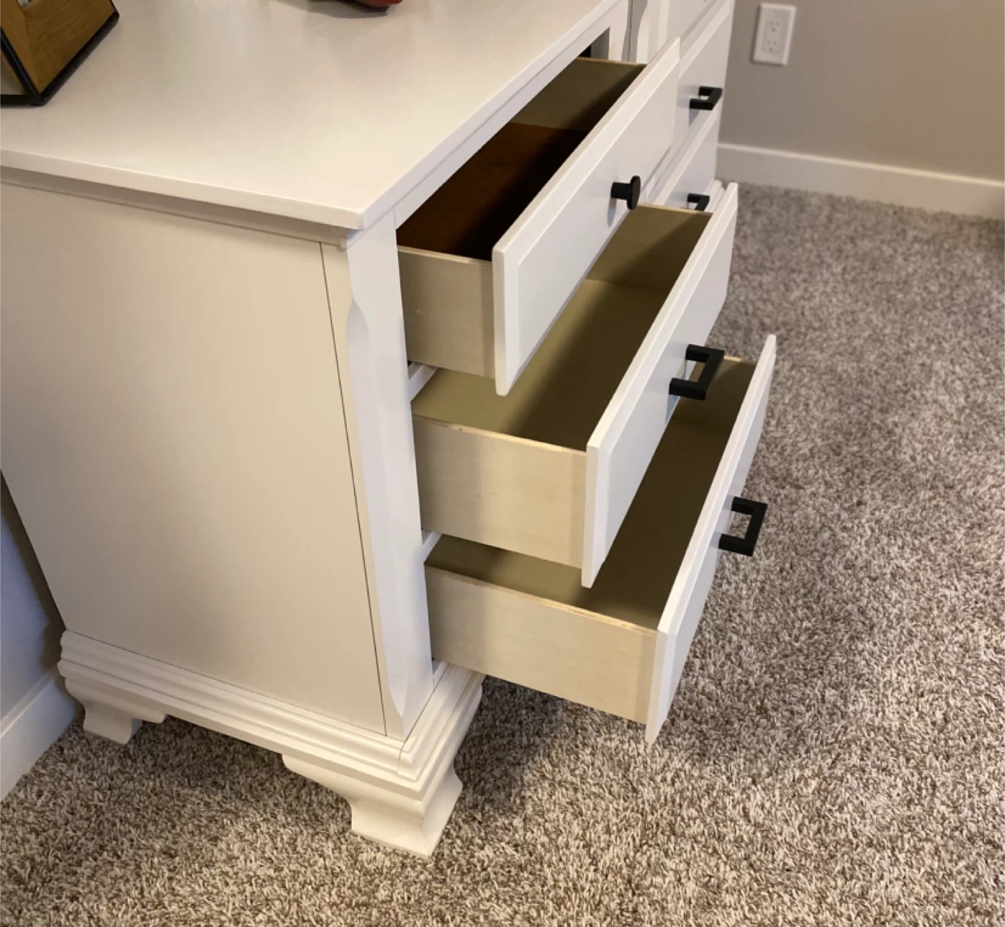 King sized White Nightstands with black hardware - photo 2