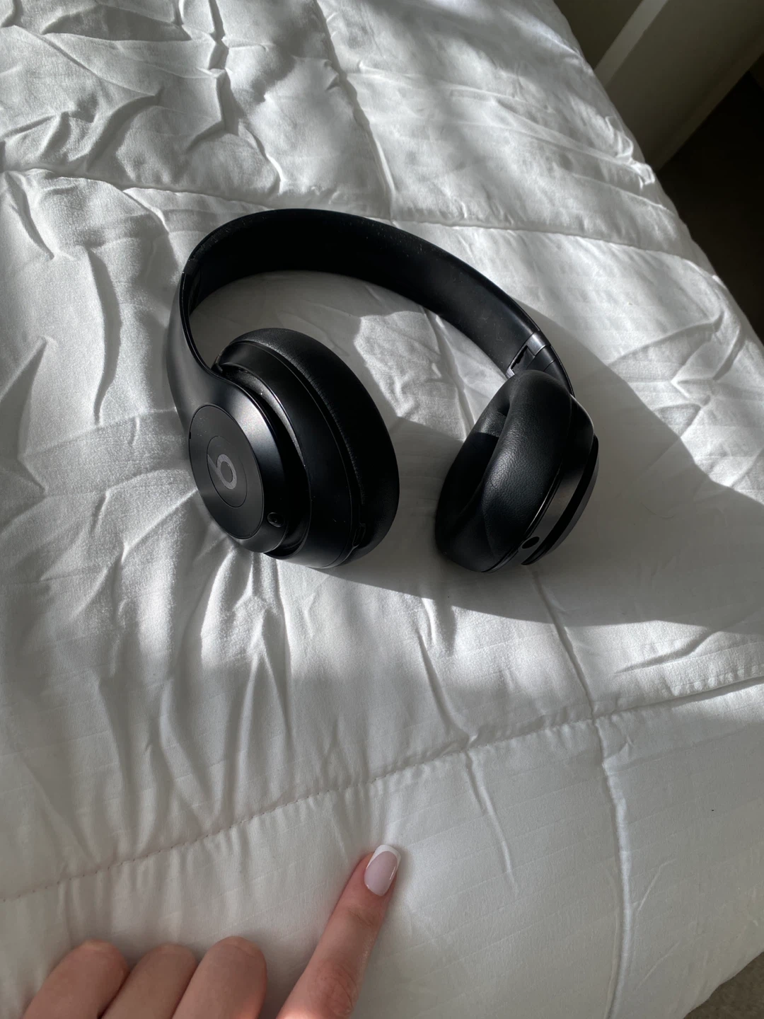 Beats Studio 3 Wireless Headphones - Black