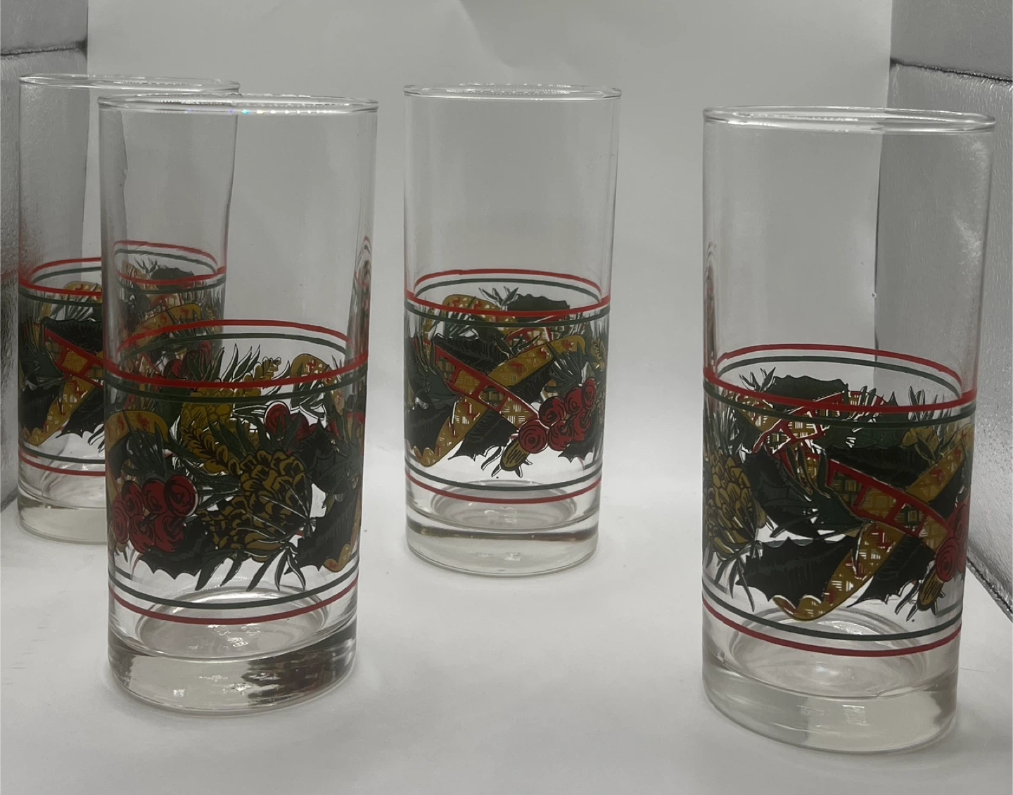 Caprice holly berry bow high ball glasses set of 4