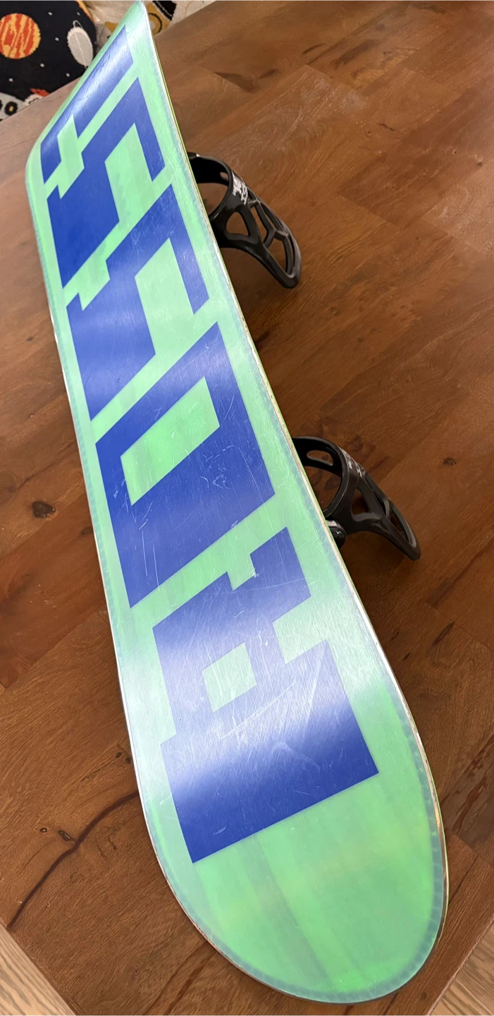 Rossignol Snowboard with Bindings - photo 2
