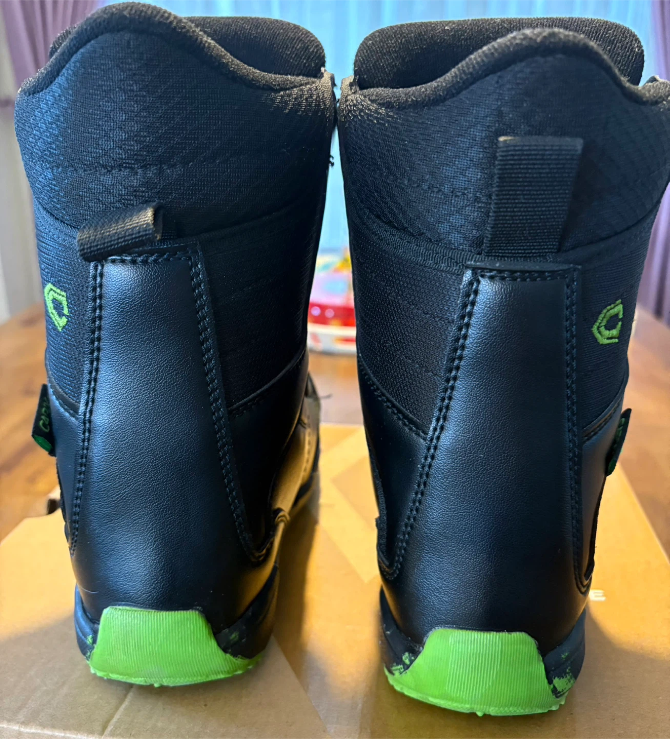 Capix Snowboard Boots - Black/Green - USJR Size 1.0 - photo 5