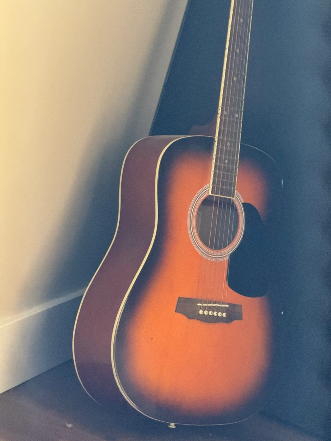 Acoustic Guitar - Sunburst