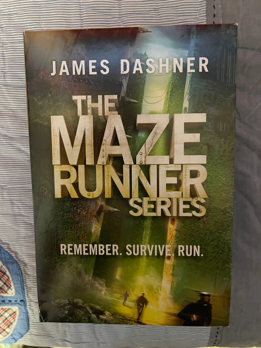 The Maze Runner Series Box Set by James Dashner