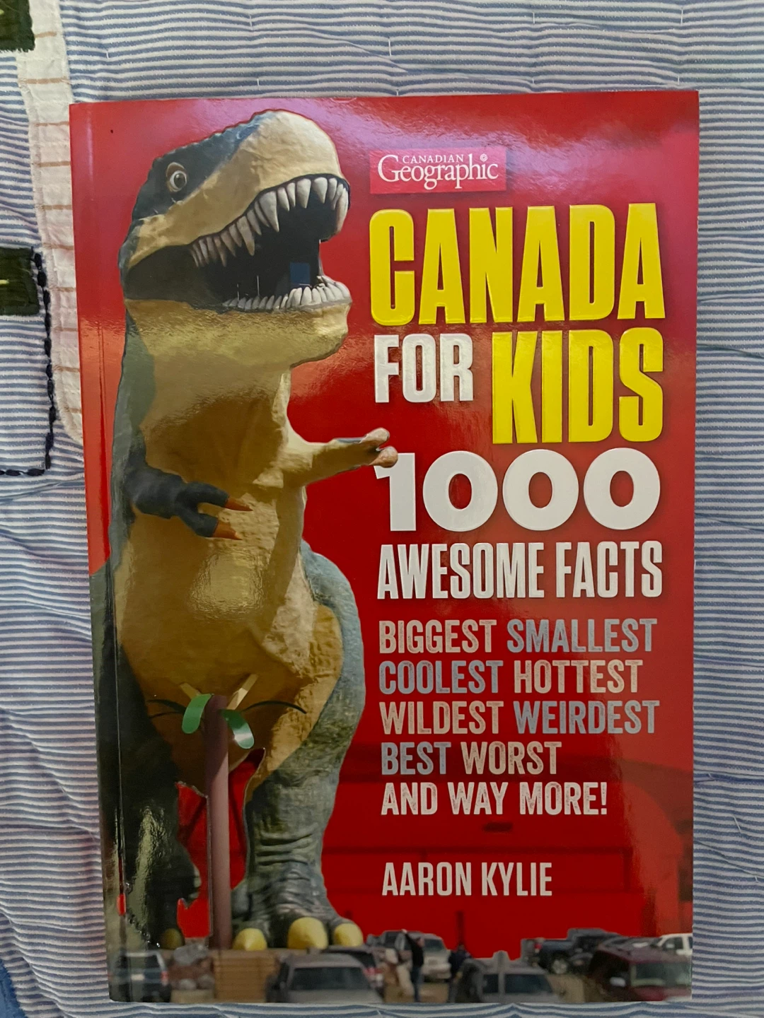 Canadian Geographic Canada for Kids 1000 Awesome Facts Book