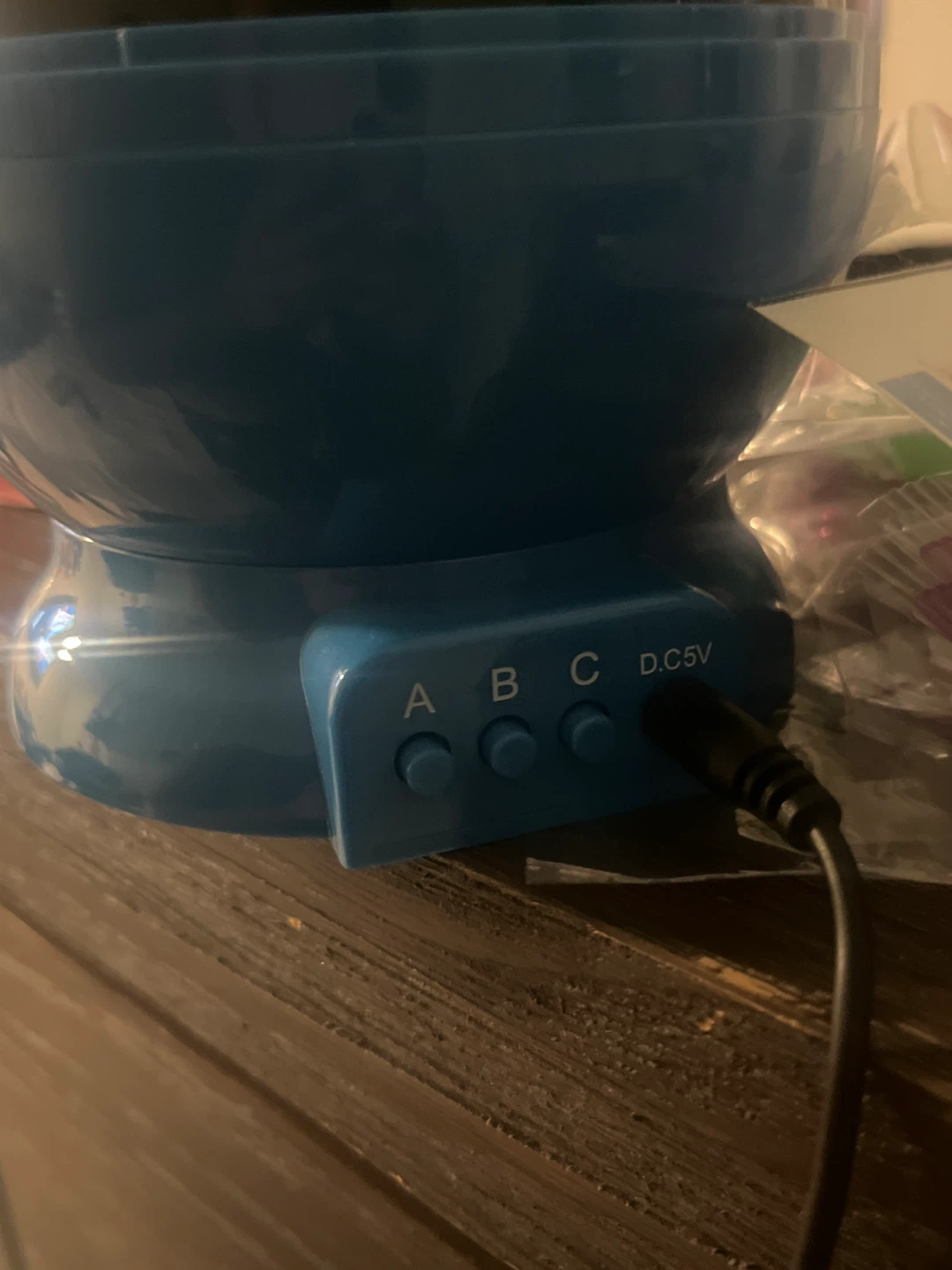 Stitch Projector Night Light - photo 2