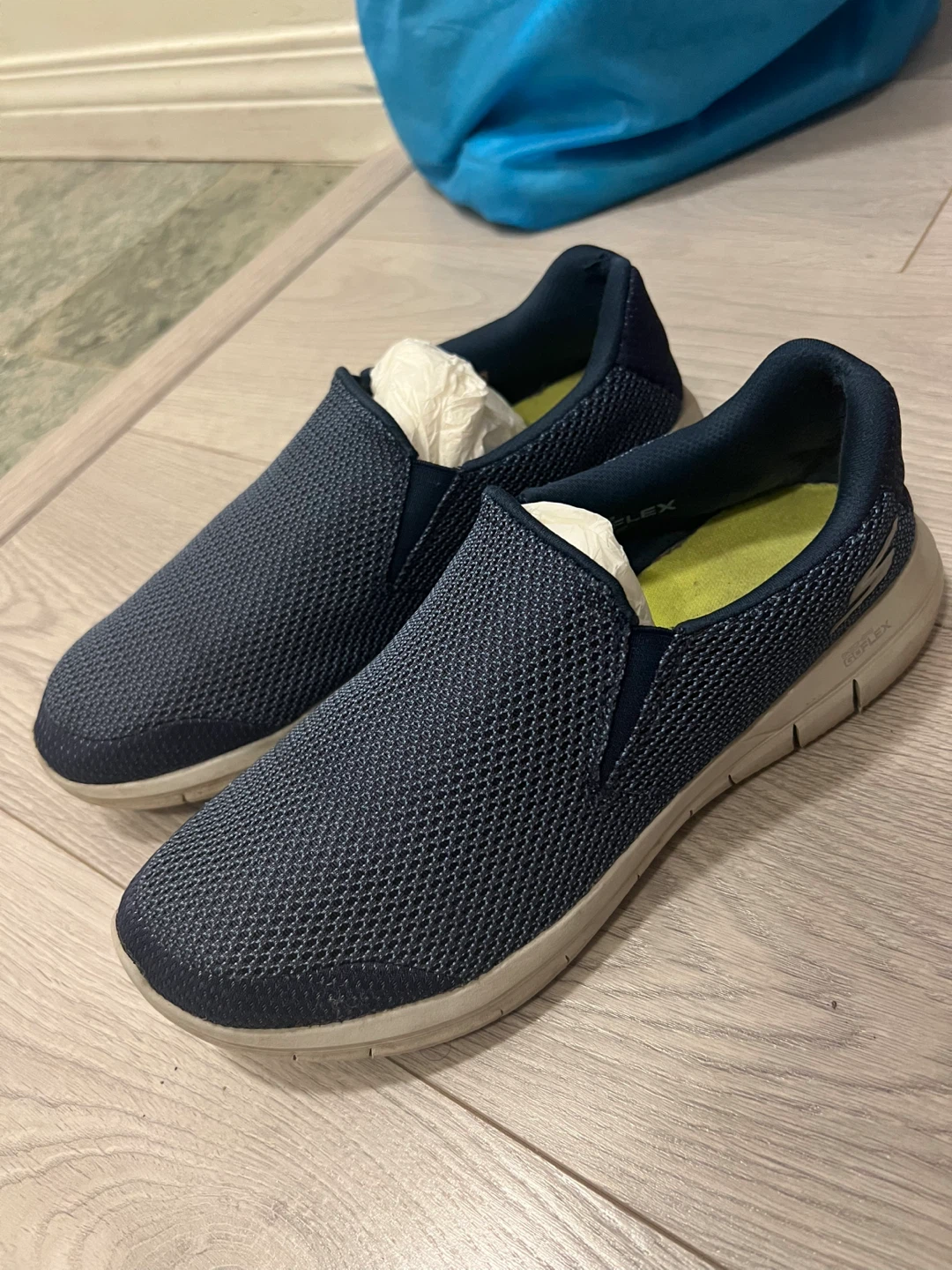 Skechers Go Walk women Slip-On Shoes Navy Size 8.5