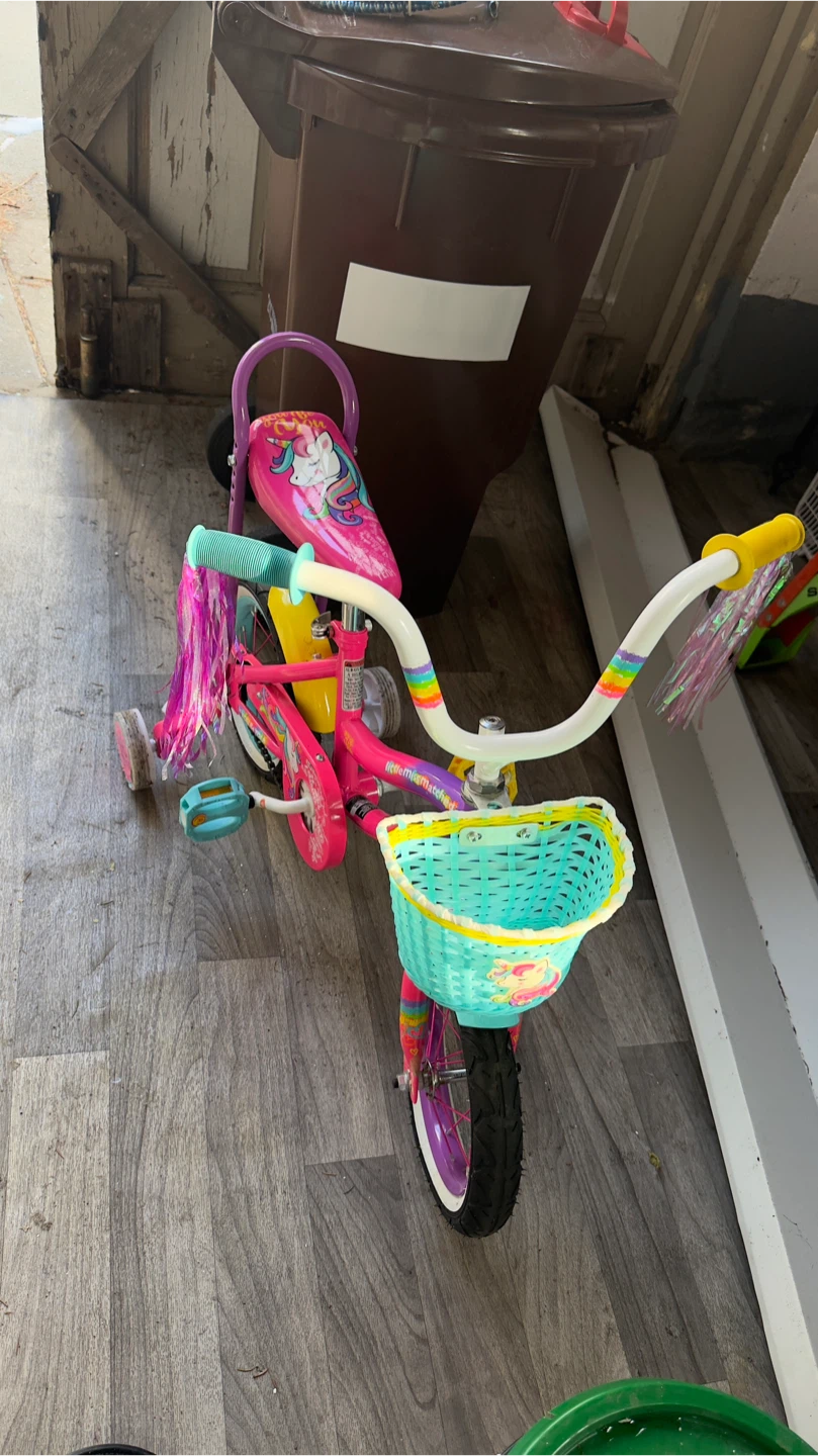 Girls Pink Unicorn Tricycle - photo 3