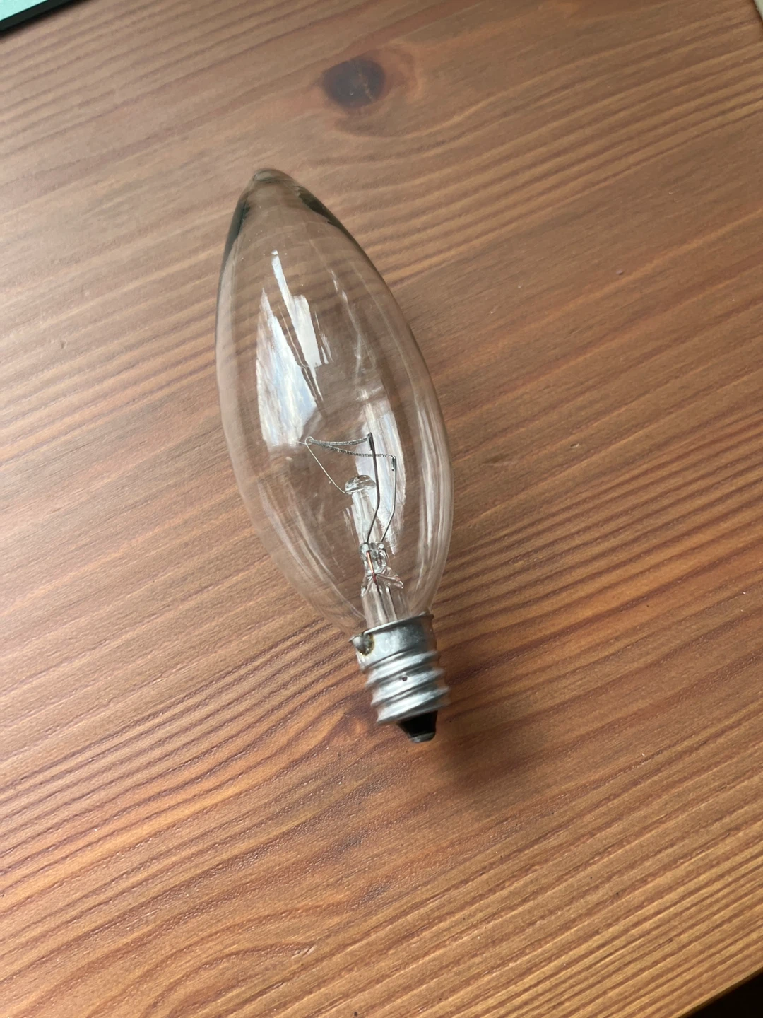 E12 light bulb