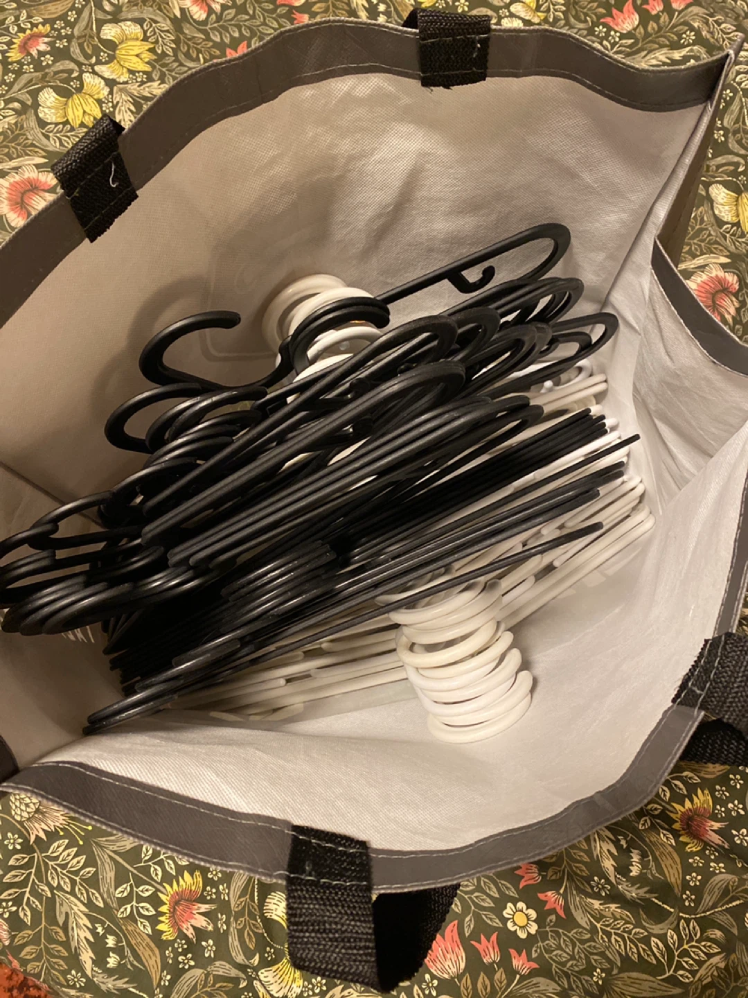 Bag of Plastic Clothes Hangers - photo 2