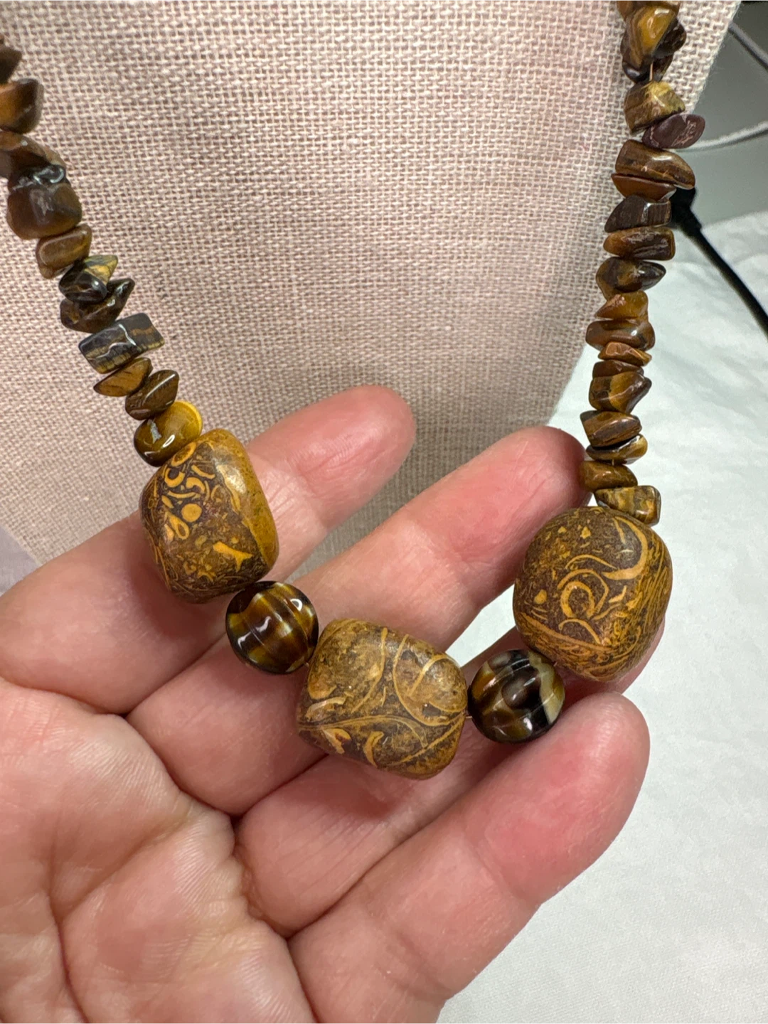 Tiger's Eye Beaded Necklace with Carved Wooden Beads - photo 2