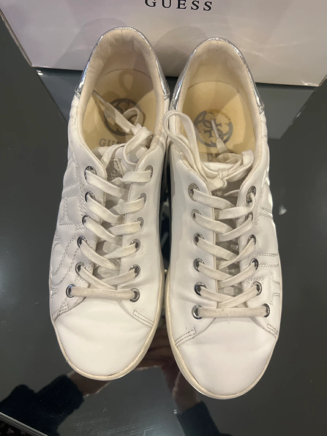 Guess White Women's Sneakers Size 7.5 - photo 4