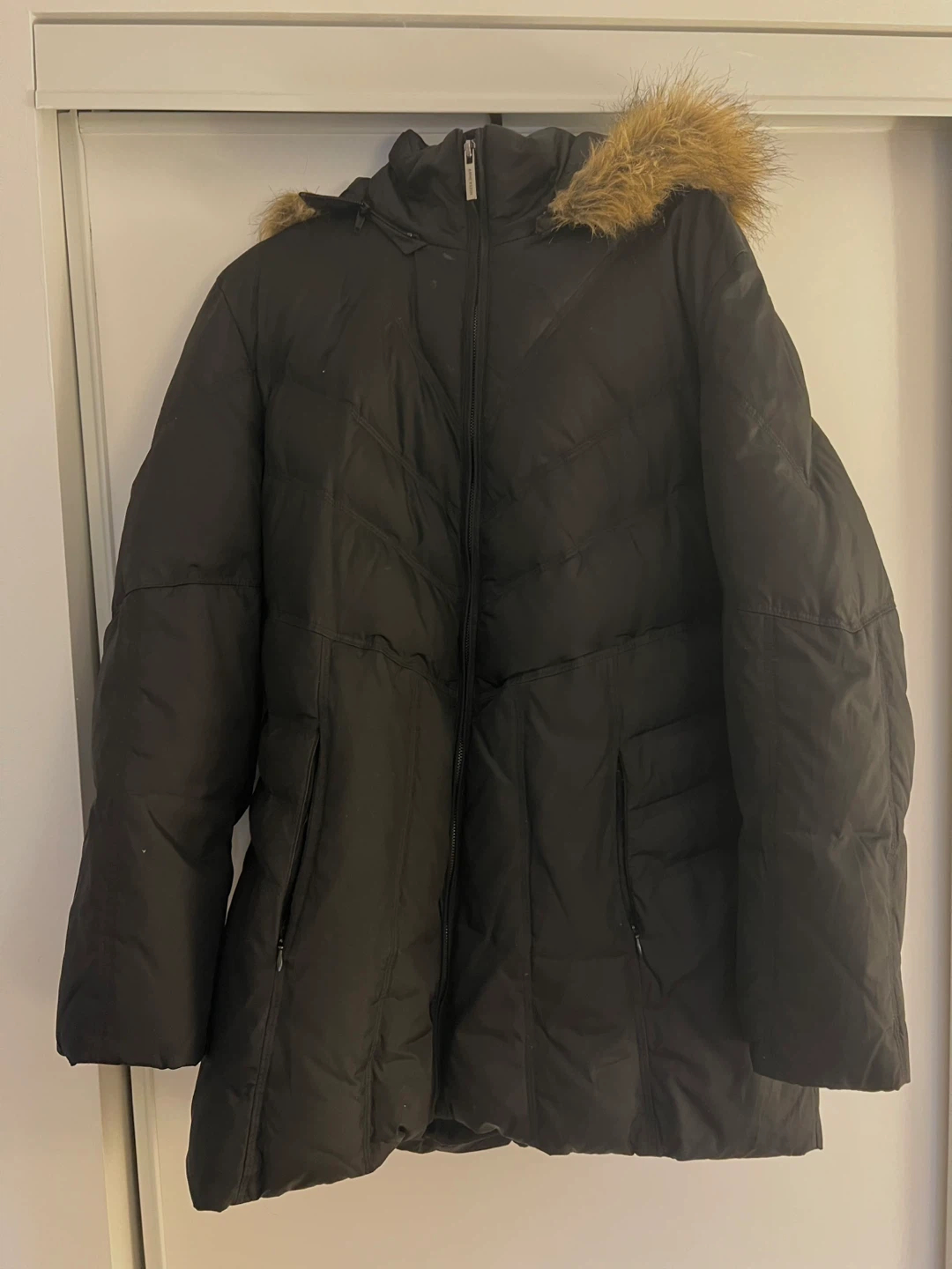 Anne Klein Women's Black Puffer Coat with Fur Trimmed Hood