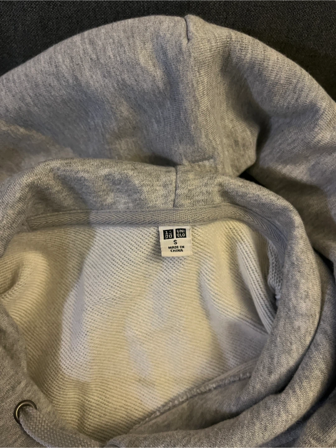 Uniqlo Grey Pullover Hoodie - photo 2