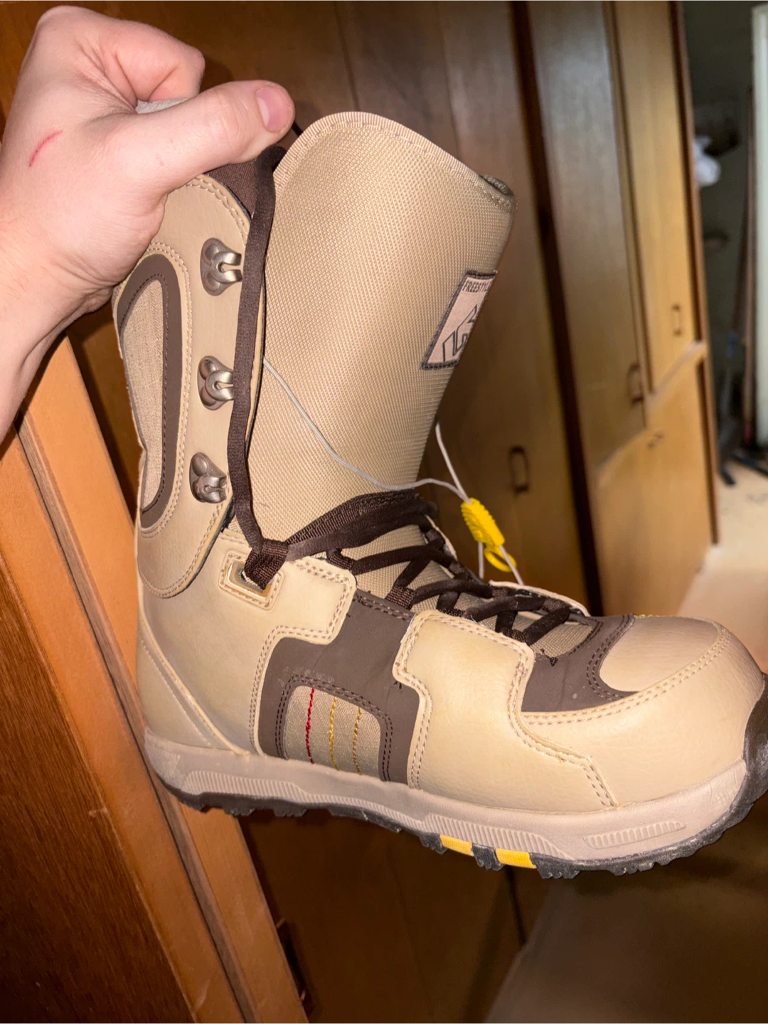 Tech n9ne snow board boots and helmet - photo 5