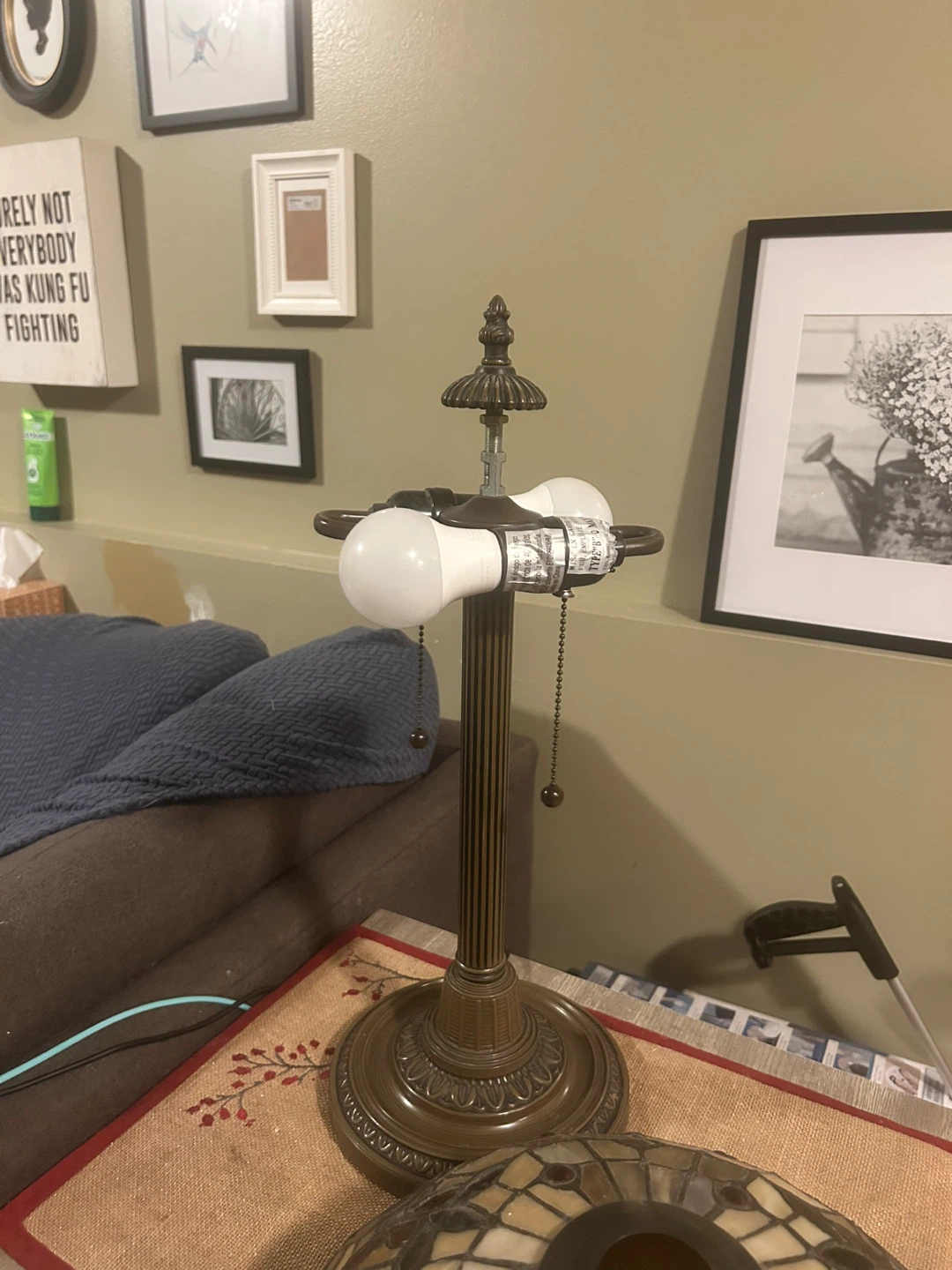 Tiffany Style Stained Glass Table Lamp - photo 3