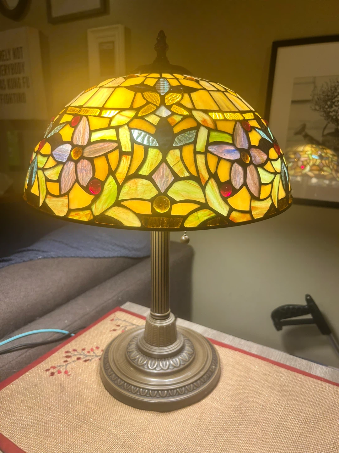 Tiffany Style Stained Glass Table Lamp