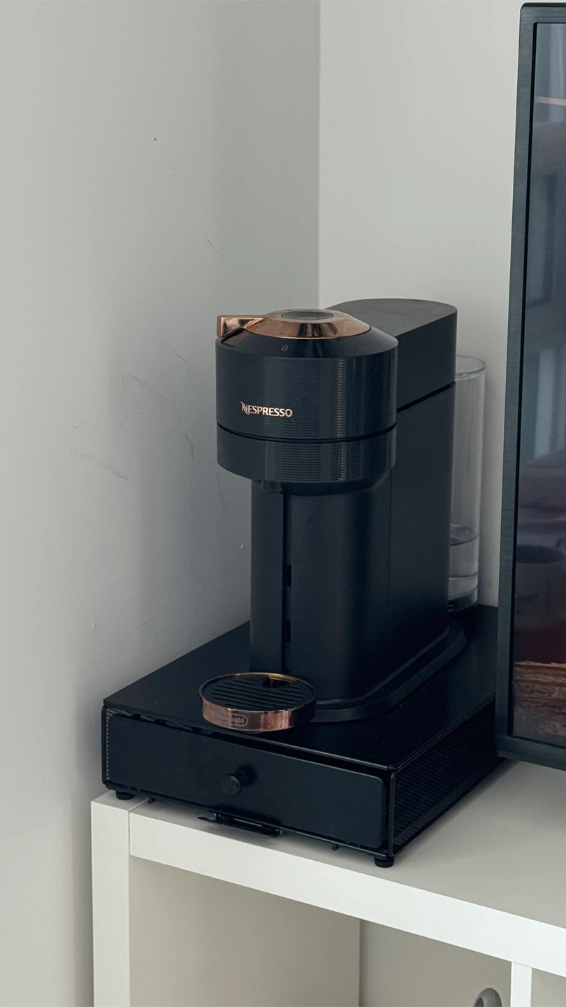 Nespresso Vertuo Next Coffee Machine - Dark Grey - photo 2