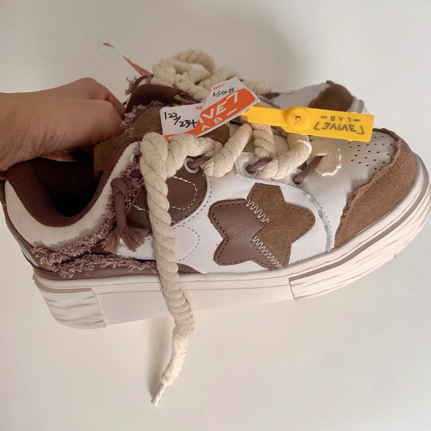 New Reviver Lab Star Patchwork Sneakers – Women’s US 6.5 / EU 37