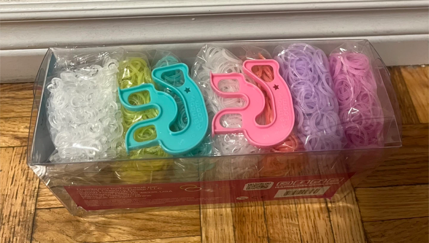 Rainbow Loom Glitter Treasure Box Bracelet Kit - photo 4