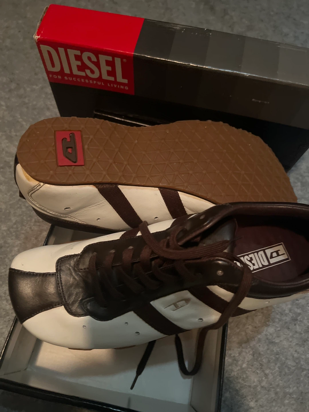 BRAND NEW Diesel Men's White and Brown Leather Sneakers - Size 9