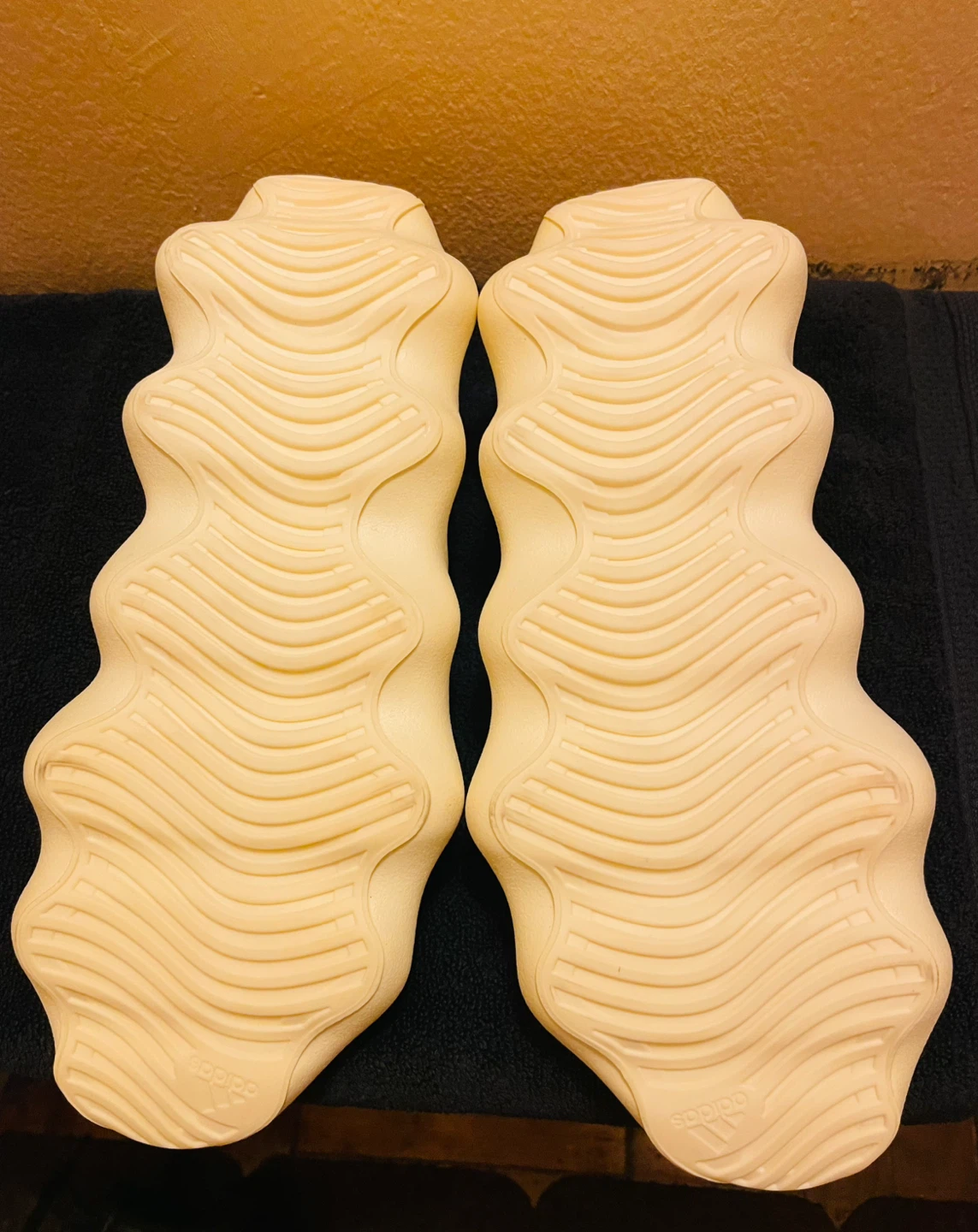 Adidas Yeezy 450 Cream White - photo 3