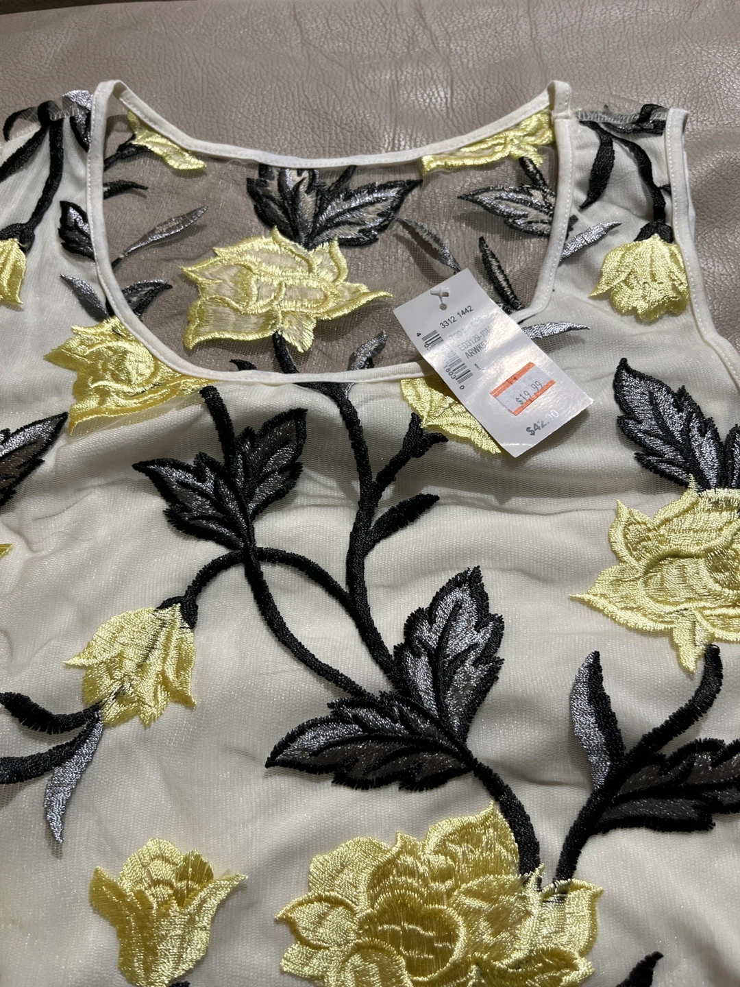 White Sleeveless Top with Yellow Floral Embroidery - photo 2