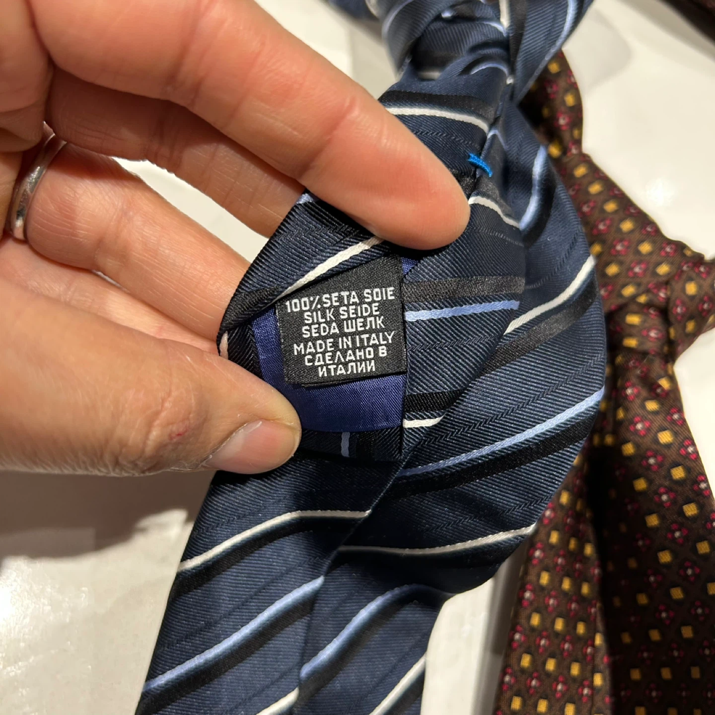 BOSS and Lane Crawford 100% Silk Ties - photo 5