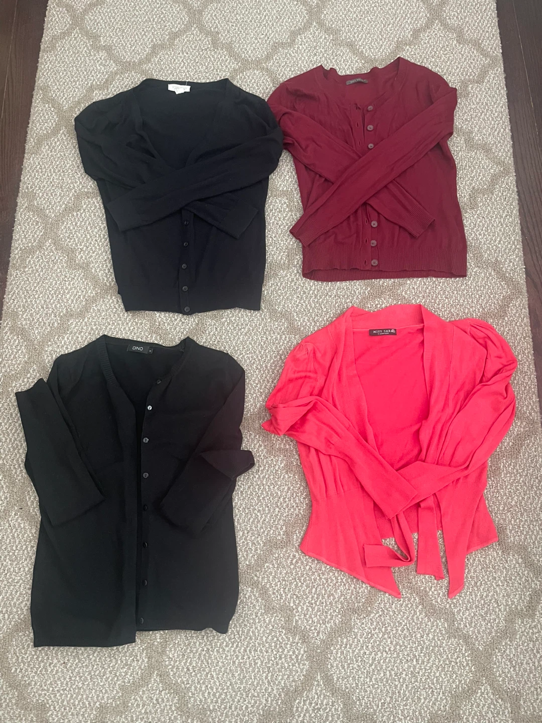 Bundle - 4 Women's Cardigans - photo 2