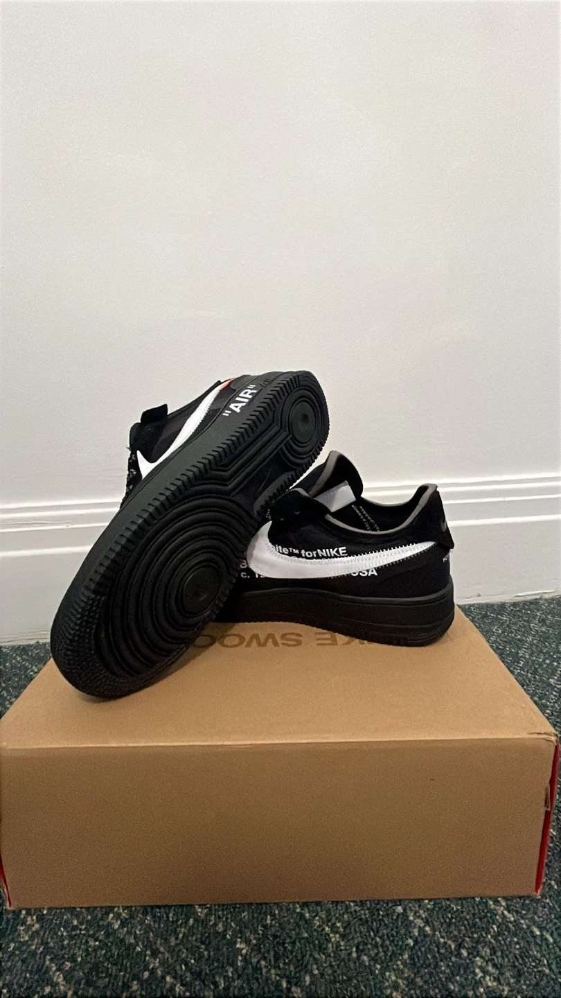 Off-White x Nike Air Force 1 Low 'Black' - photo 5