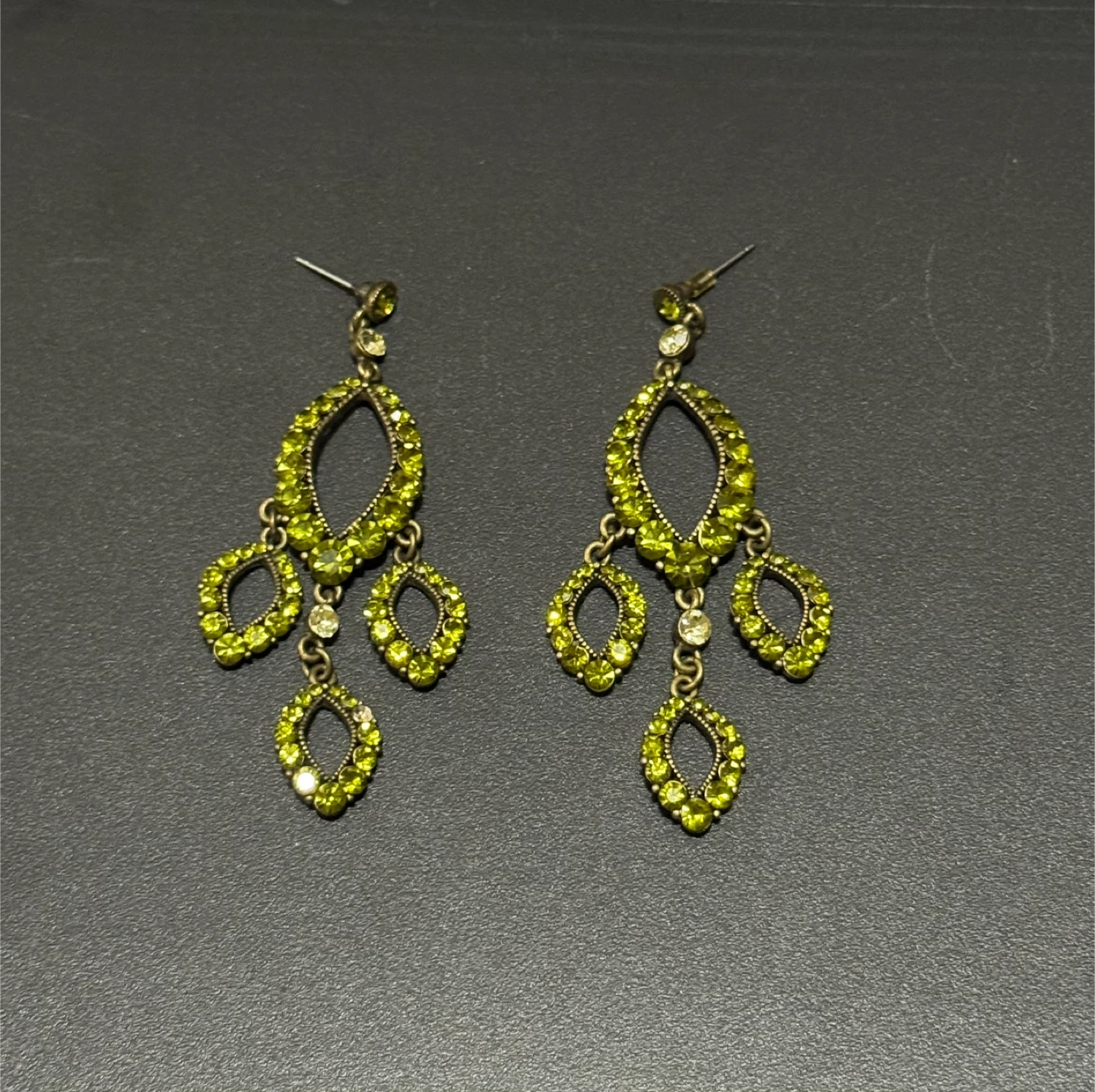Chandelier Earrings with Green Crystals - photo 2