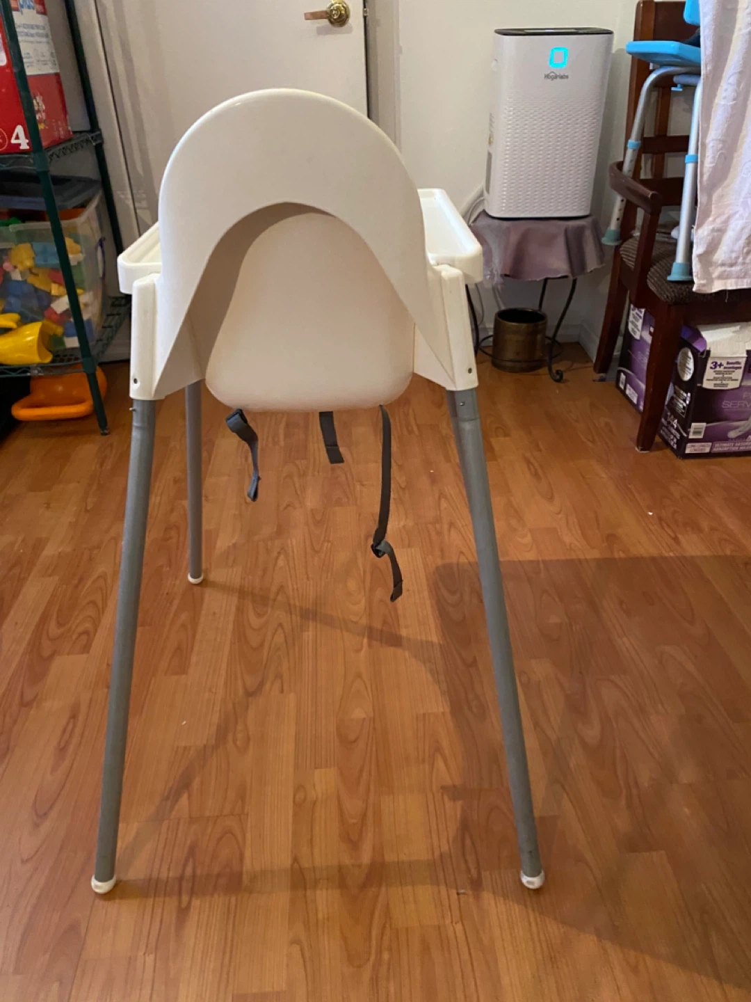 White High Chair with Tray - photo 4