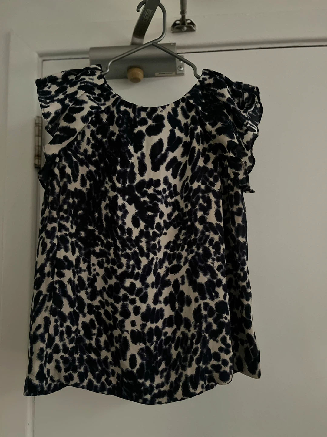 Zara Basic Leopard Print Blouse - photo 3
