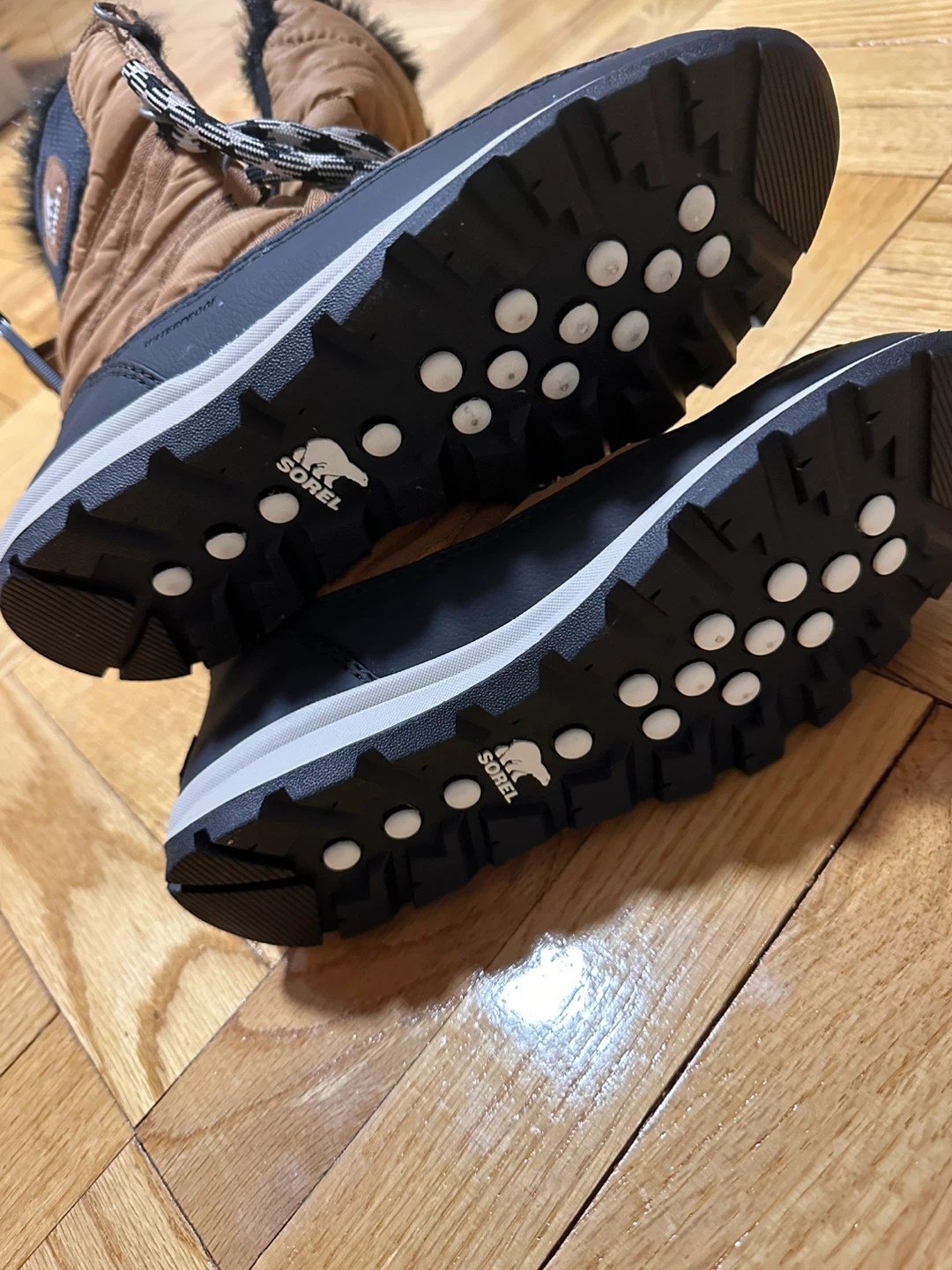 Sorel Women's Waterproof Winter Boots - Size 6 - photo 5