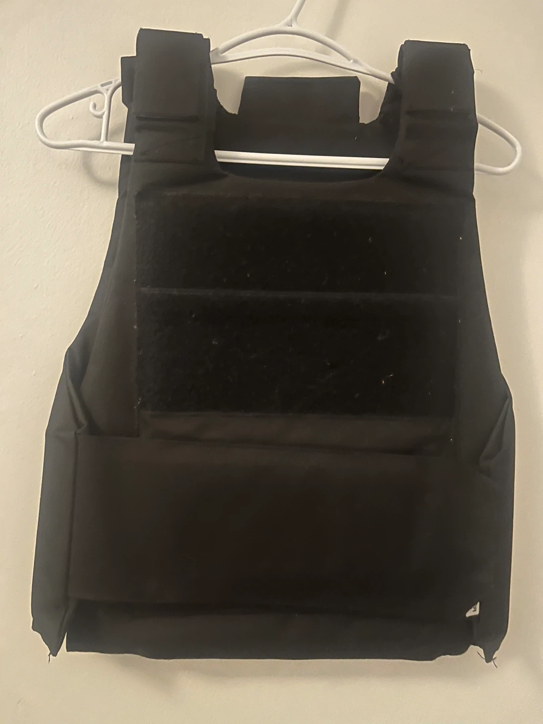 PELLOR Black Vest