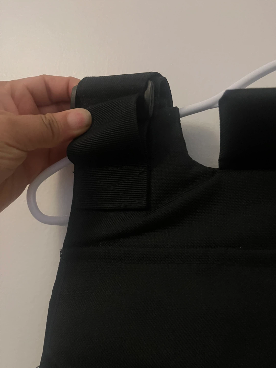 PELLOR Black Vest - photo 3