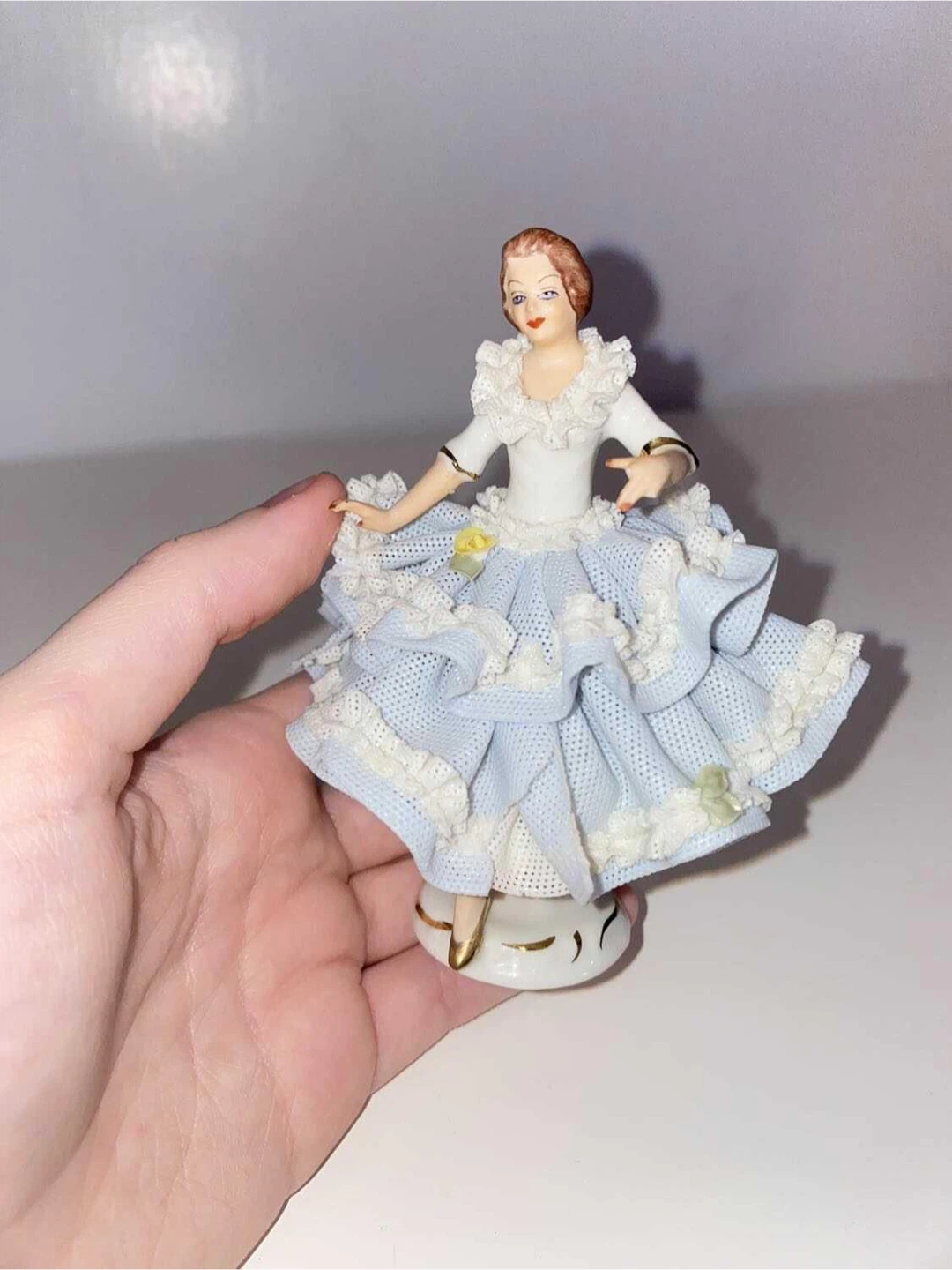 Dresden Porcelain Lace - photo 3