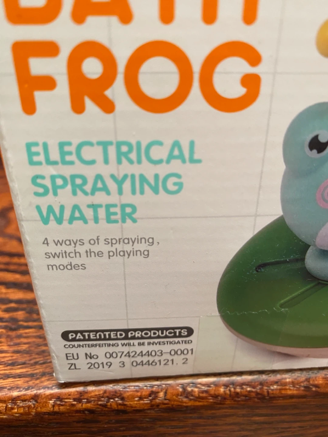Bath Frog Electrical Spraying Water Toy - photo 4