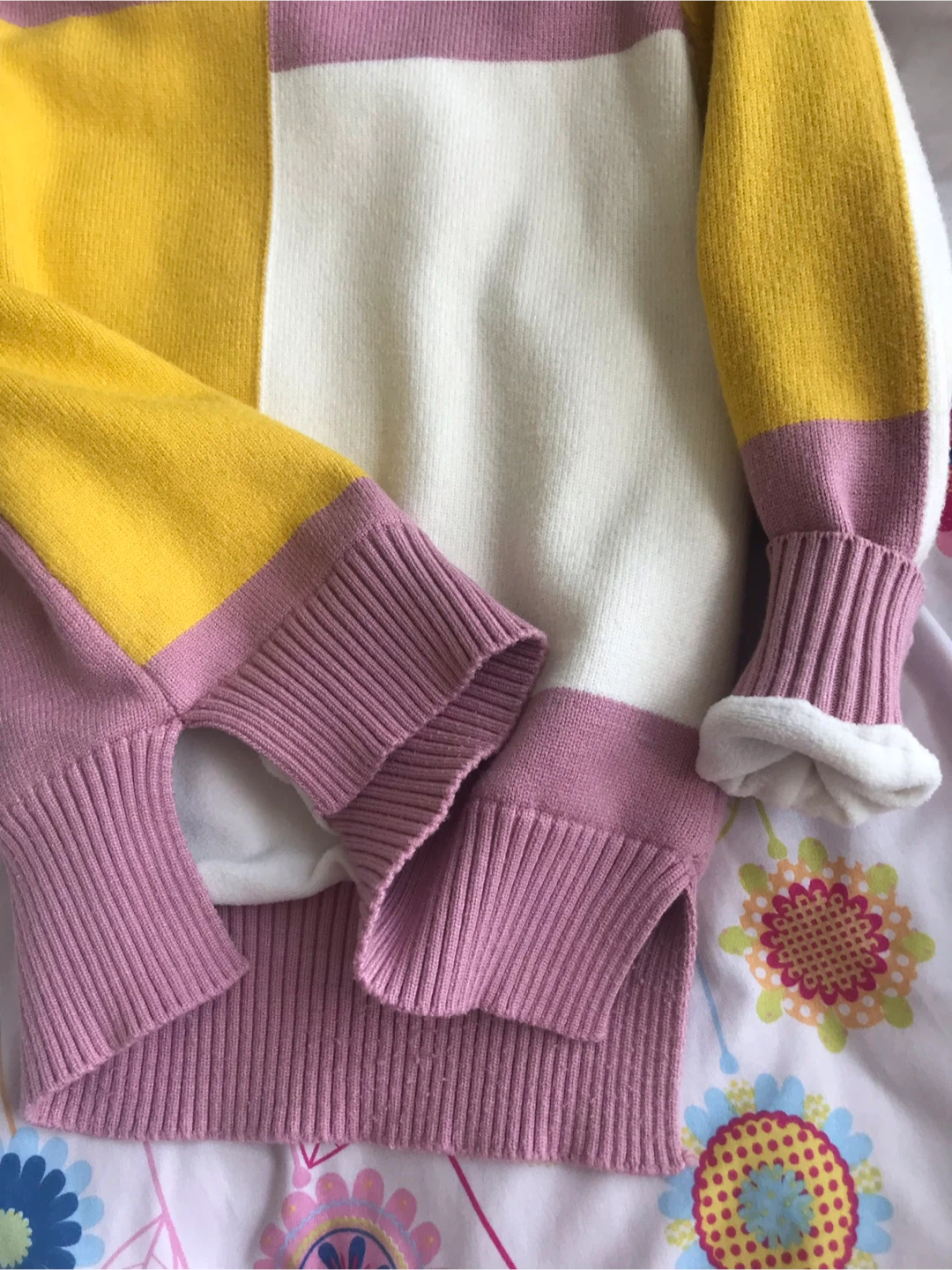 Colour-blocked Crewneck Sweater - photo 4