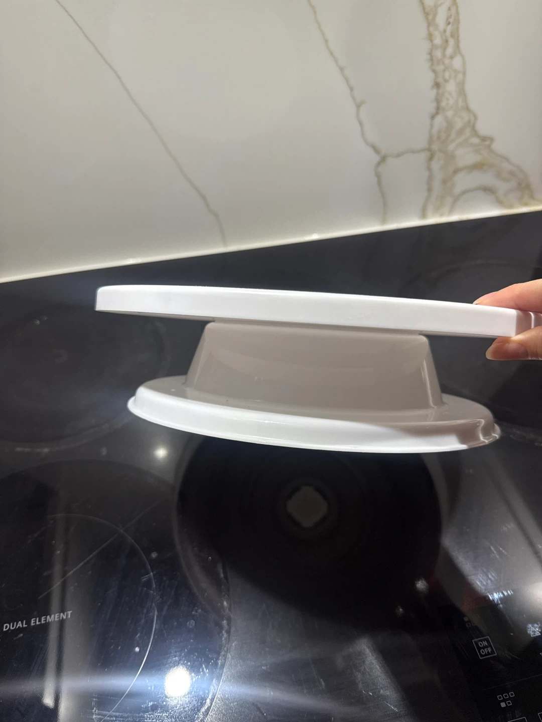 White Cake Decorating Turntable - photo 2