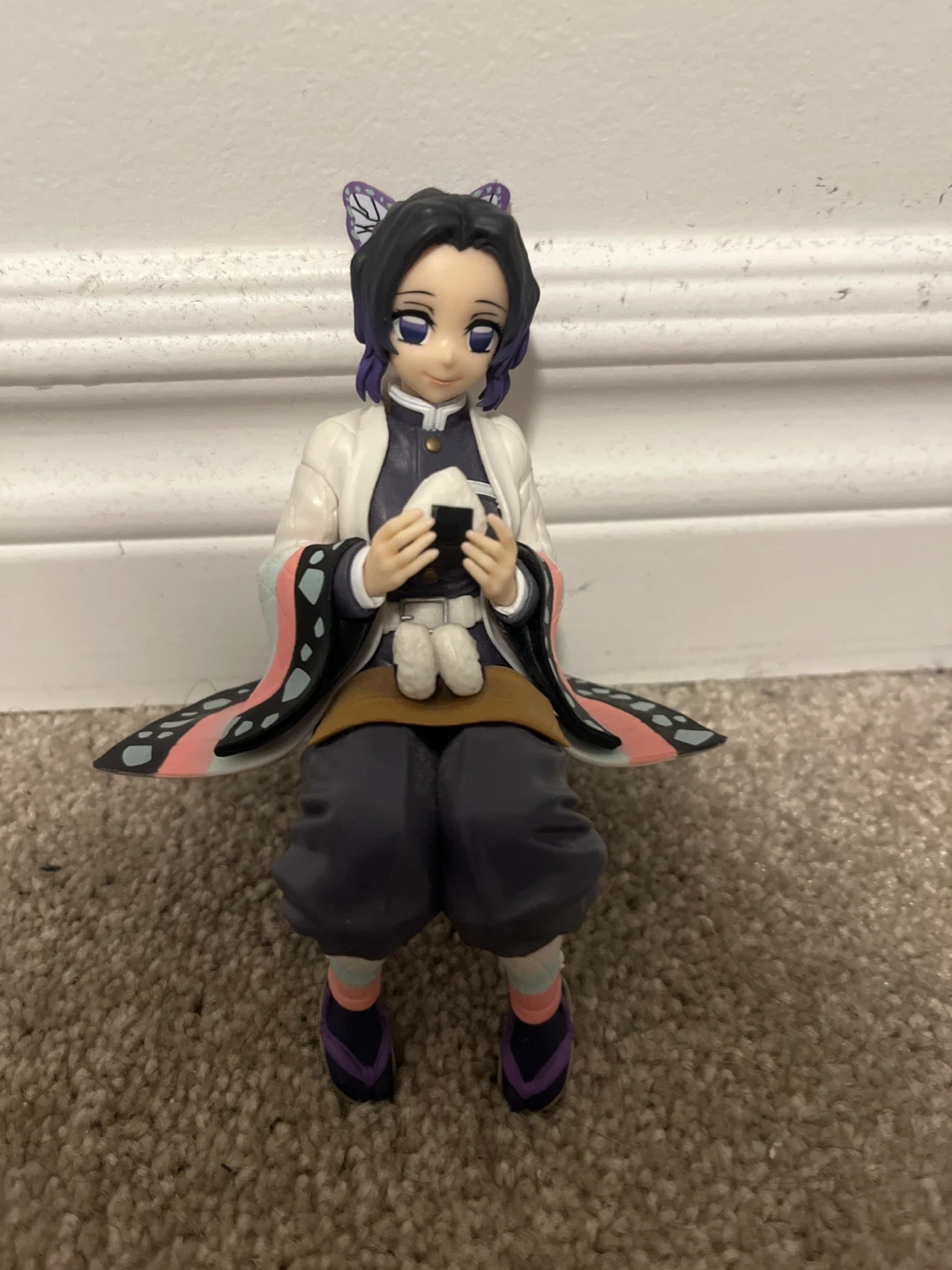 Demon Slayer Shinobu Kocho Figure with Onigiri