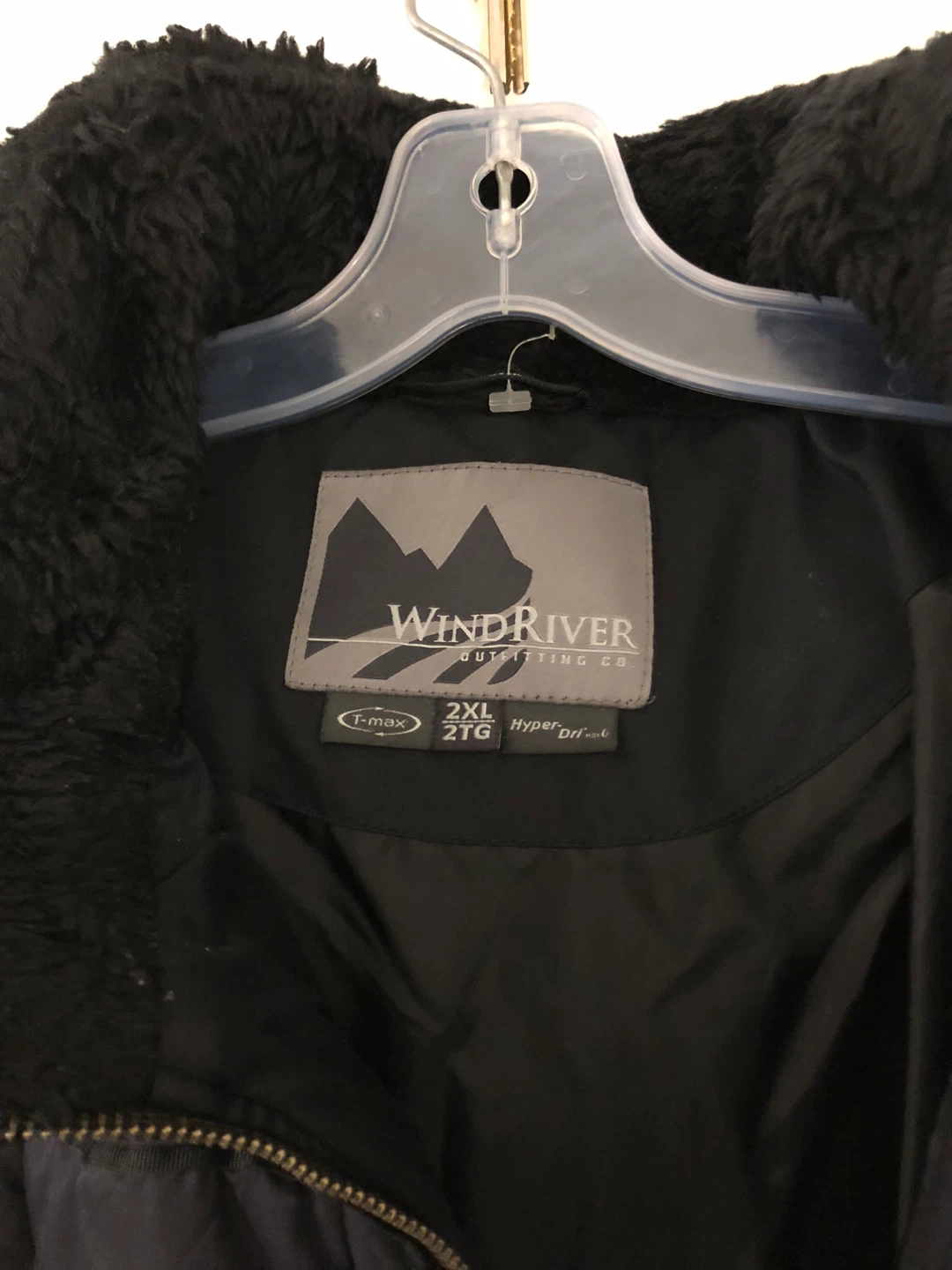 Winter jackets for free men and women - photo 3