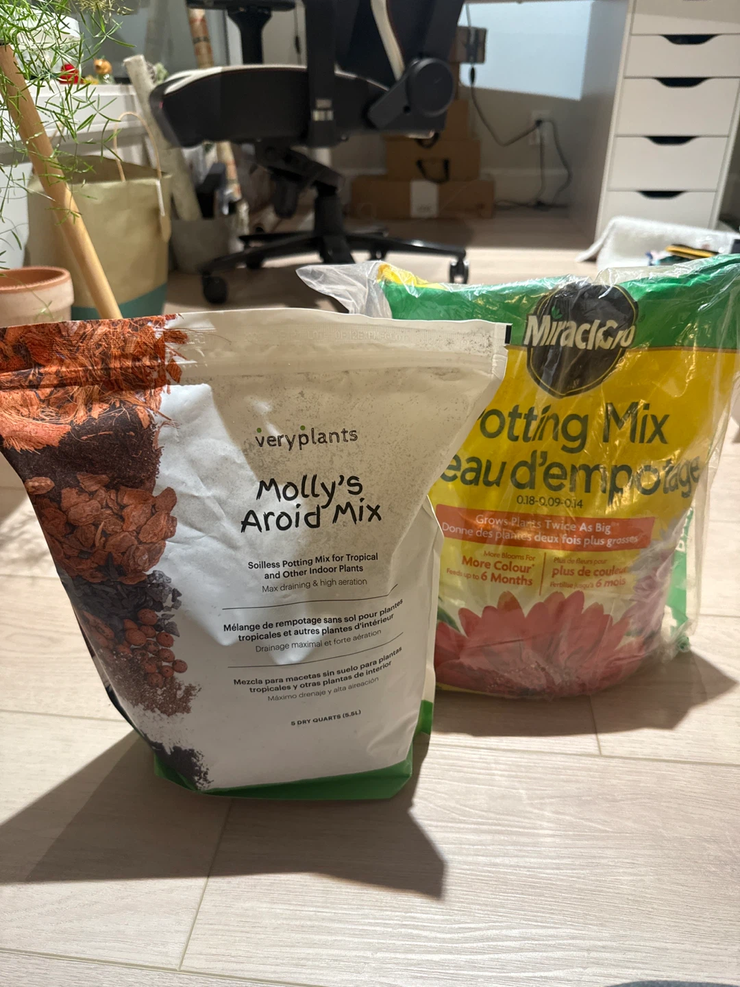 VeryPlants Molly's Aroid Mix Potting Soil